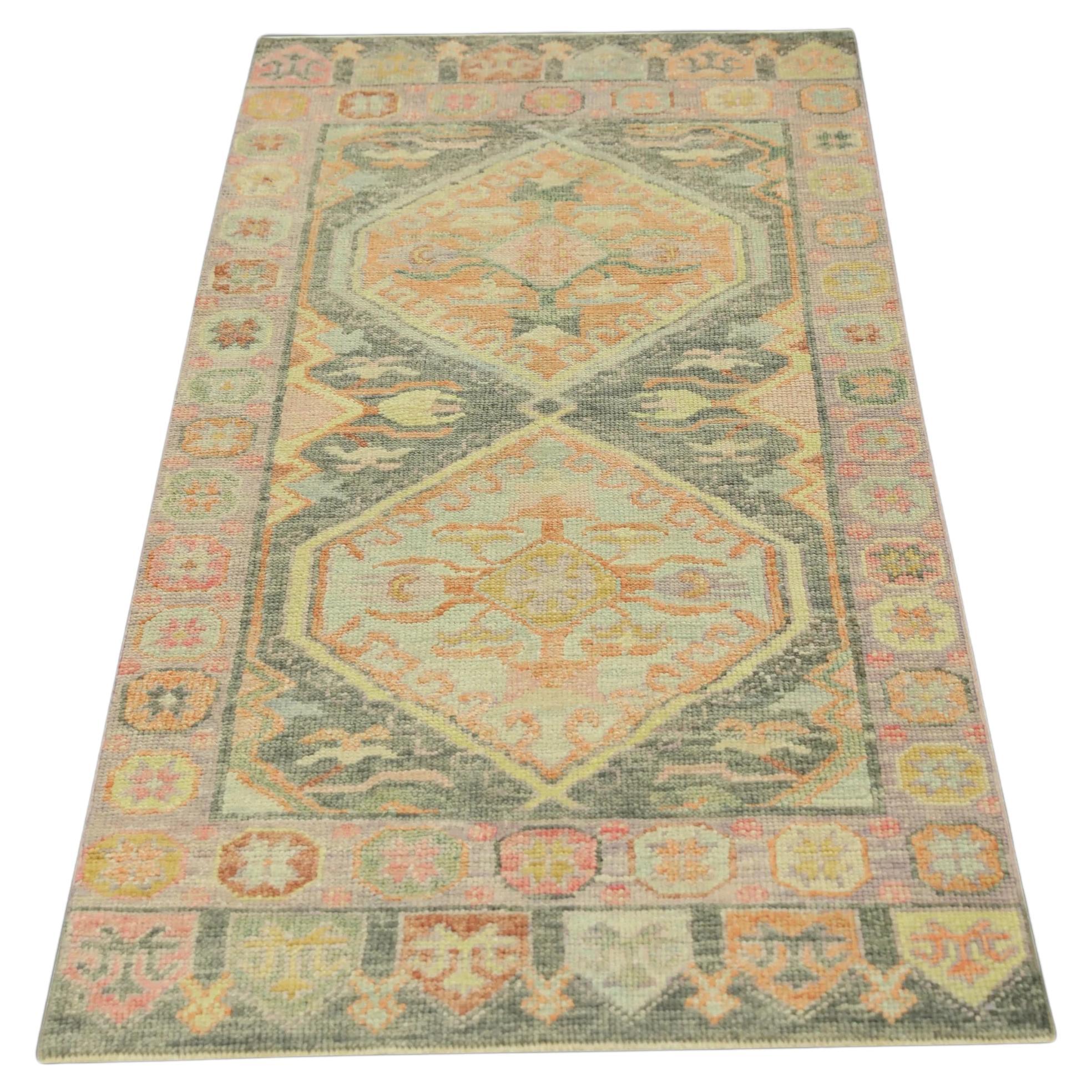 Tappeto turco Oushak Greene & Greene Greene & Greene Tessuto a mano in lana 2'11" x 6'5" in vendita