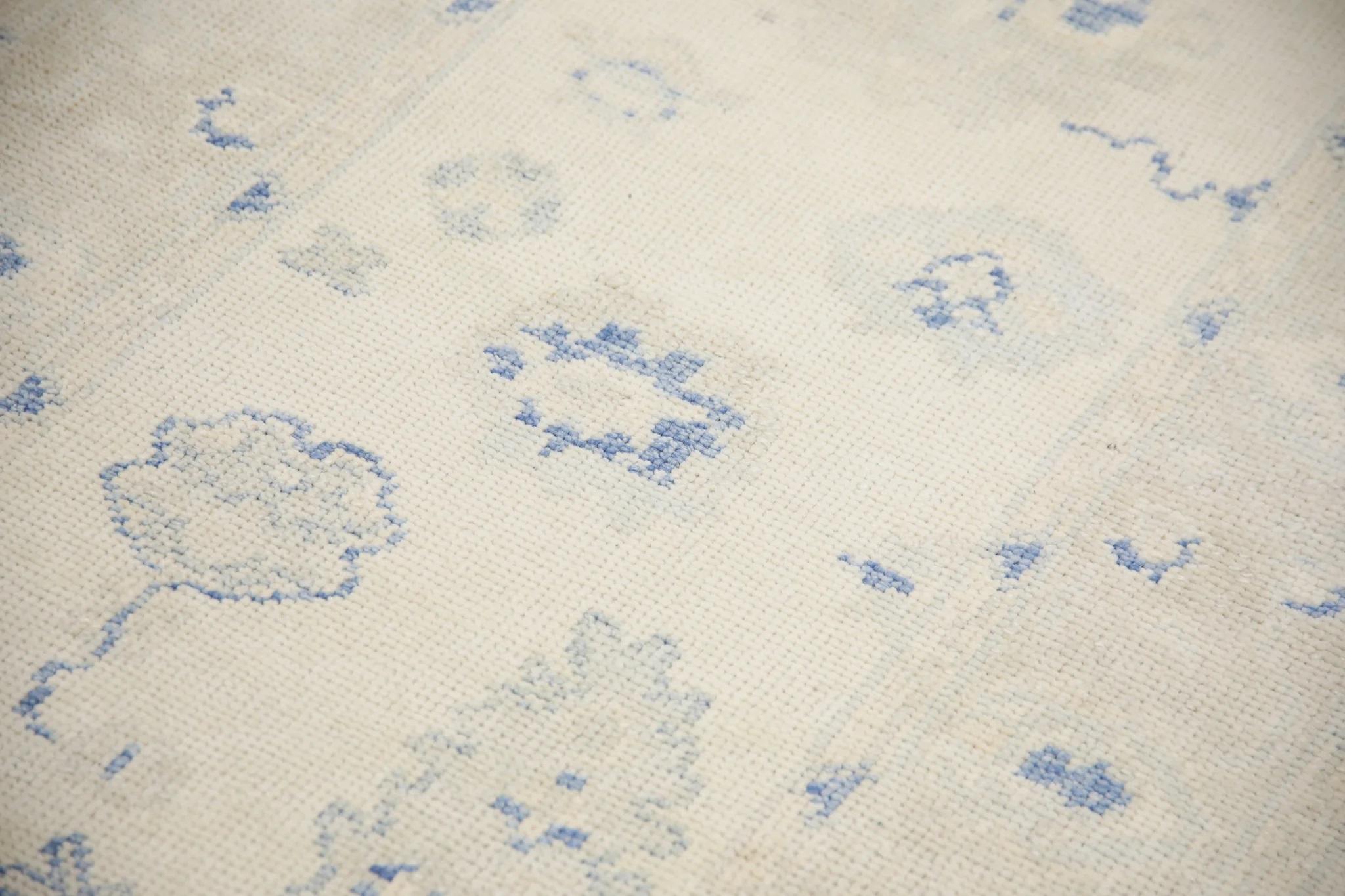 Modern Turkish Oushak Rug Handwoven Wool Cream Blue Floral 3'1