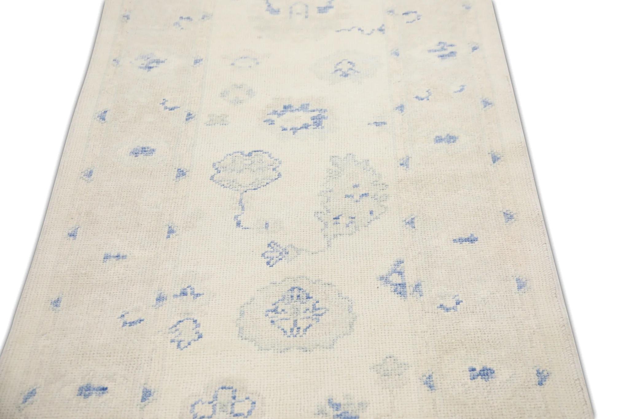 Contemporary Turkish Oushak Rug Handwoven Wool Cream Blue Floral 3'1