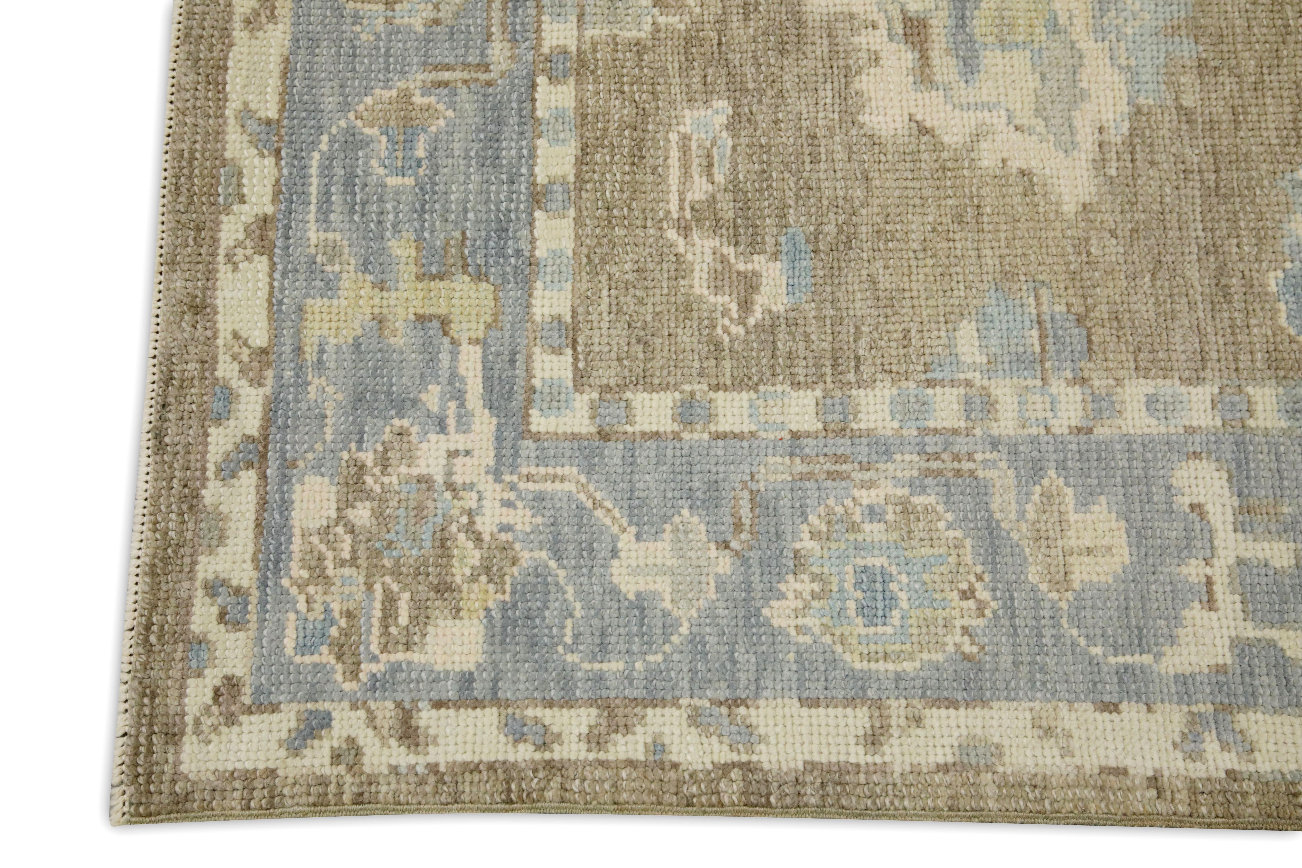 Türkischer Oushak Teppich in weichem Blau & Taupe Handgeknüpfter Wollteppich 3'8