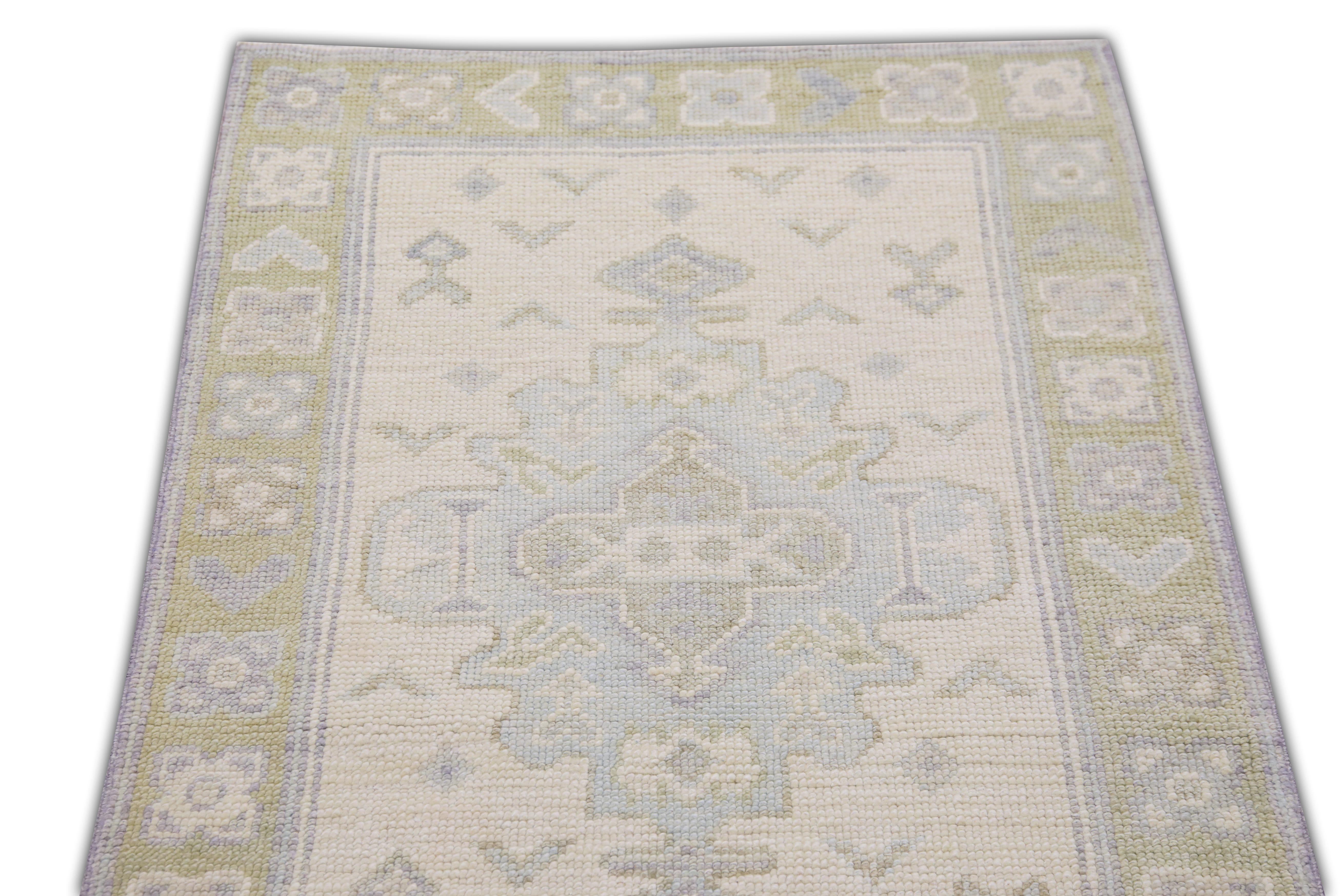 Moderne Tapis turc Oushak Ivoire Bleu Vert Tapis de laine tissé à la main 2'7