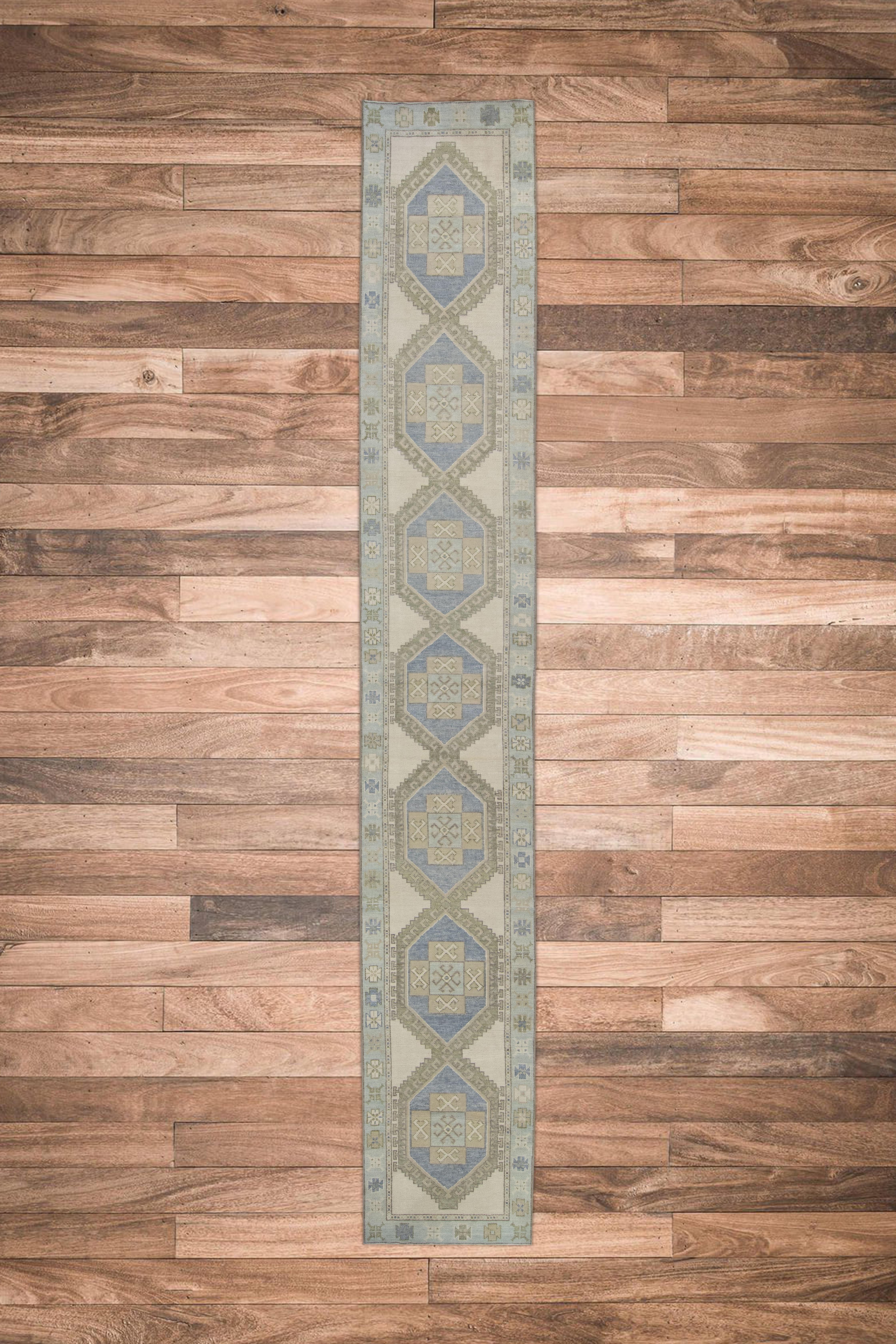 Türkischer Oushak Teppich Elfenbein Blau Olive Handgewebter Wollteppich 2'11