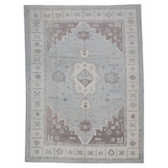 Tapis turc Oushak Lavande, bleu et ivoire Tapis en laine tissé à la main 2'11" x 10'4"