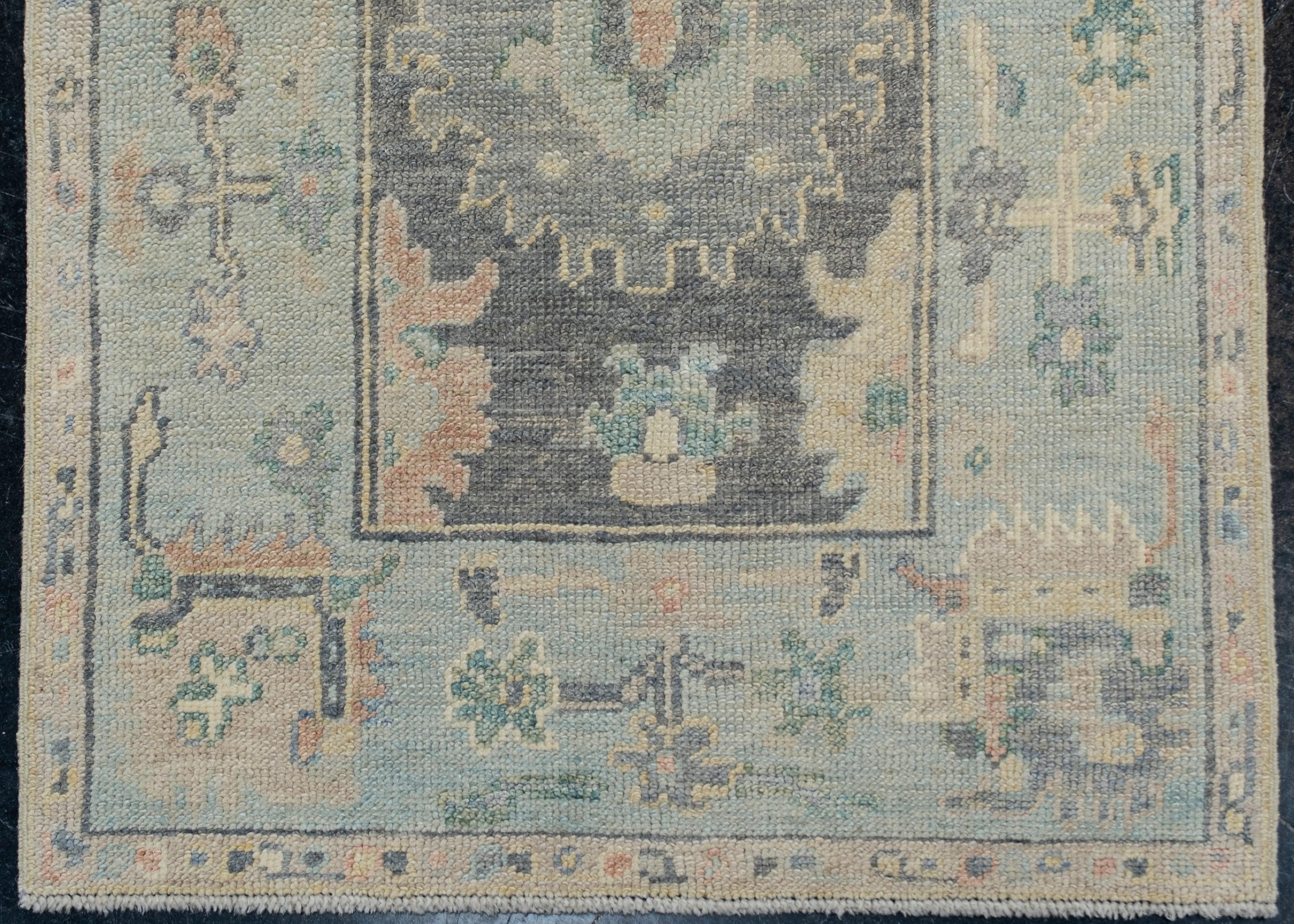 Noué à la main Tapis turc Oushak oriental fait à la main 2'10