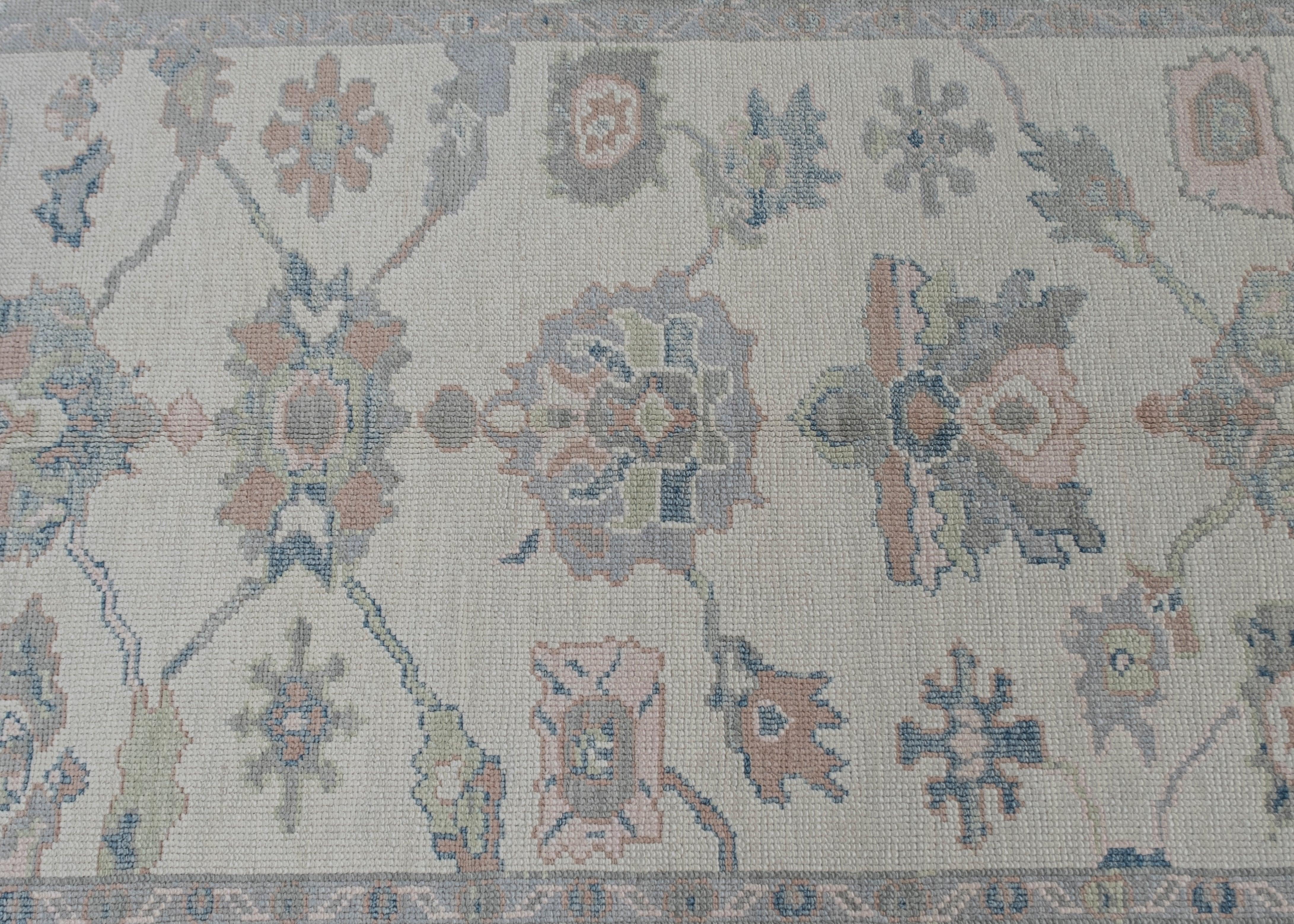 Tappeto Oushak turco Eleg fatto a mano 5' x 7' #7992 Esplora una collezione curata di tappeti da corridoio, tappeti in lana e capolavori fatti a mano su , dove l'eleganza incontra la funzionalità. Eleva il tuo spazio con una varietà di stili che si