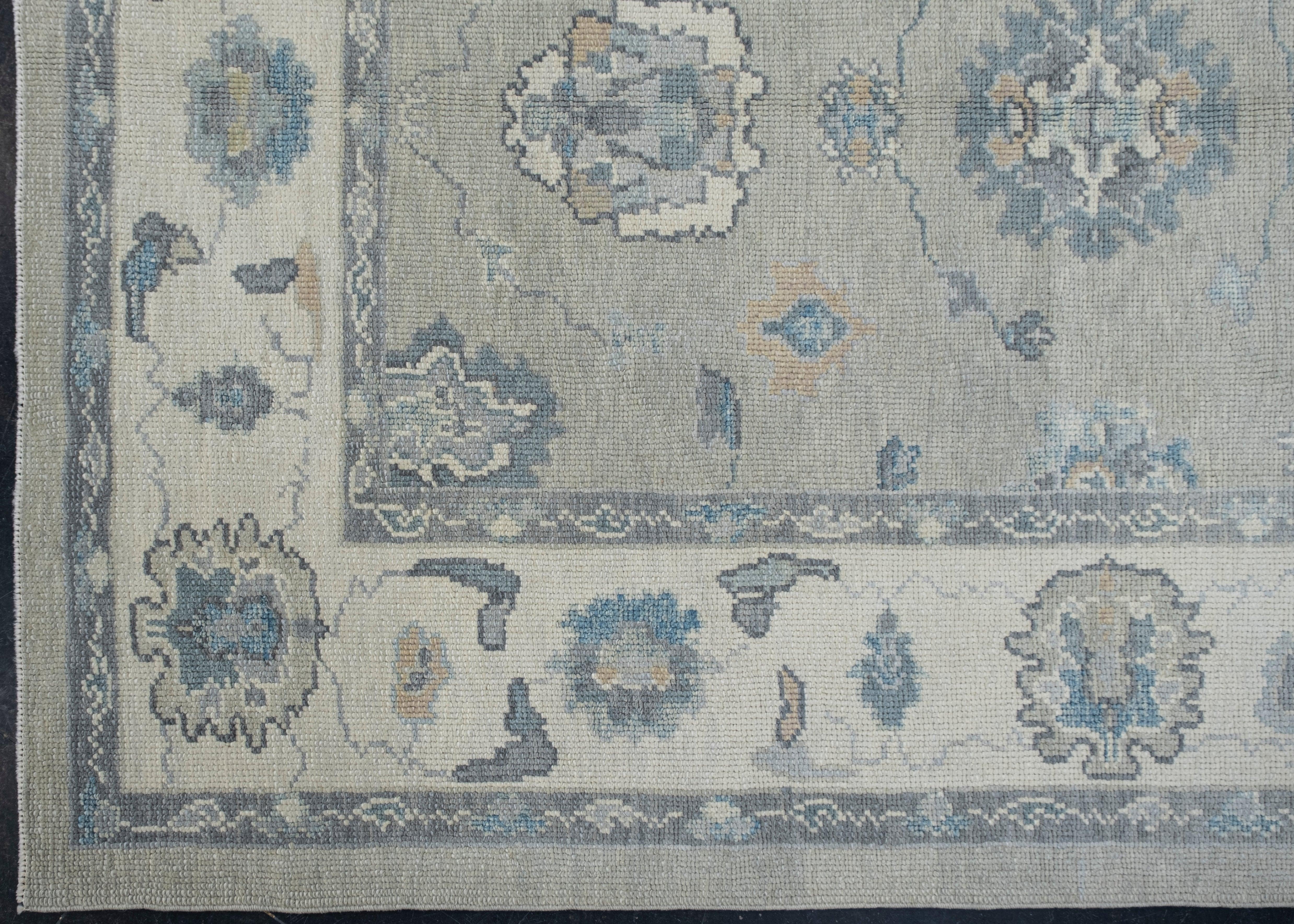 Noué à la main Tapis turc Oushak oriental fait à la main 5'4