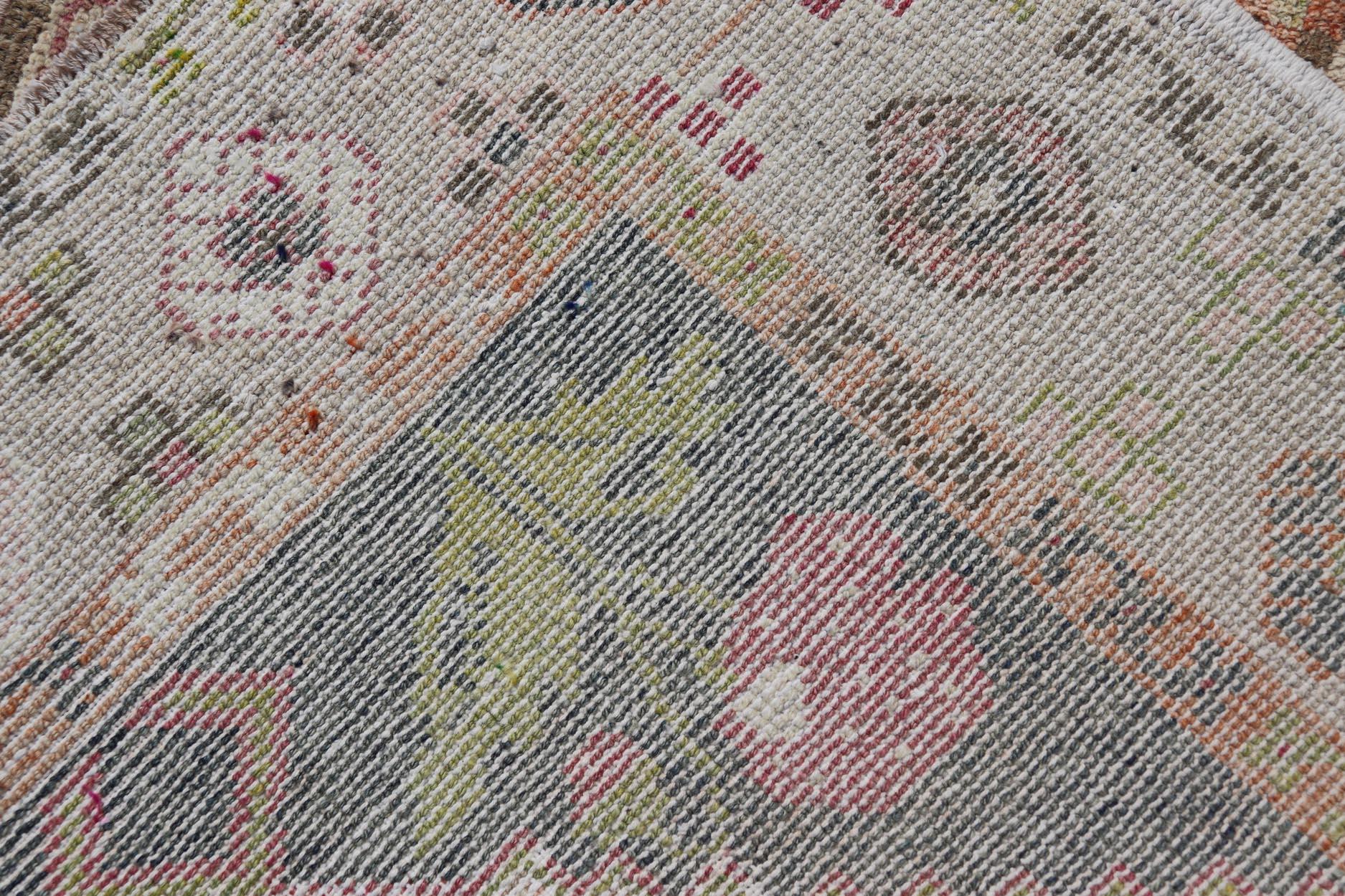 Turkish Oushak Rug -Pastel Pink, Green, and Yellow Floral Medallions 3'5 x 5'8 For Sale 5