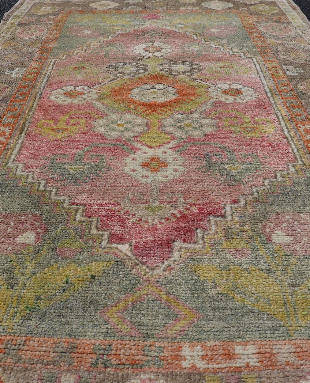 Turkish Oushak Rug -Pastel Pink, Green, and Yellow Floral Medallions 3'5 x 5'8 For Sale 1