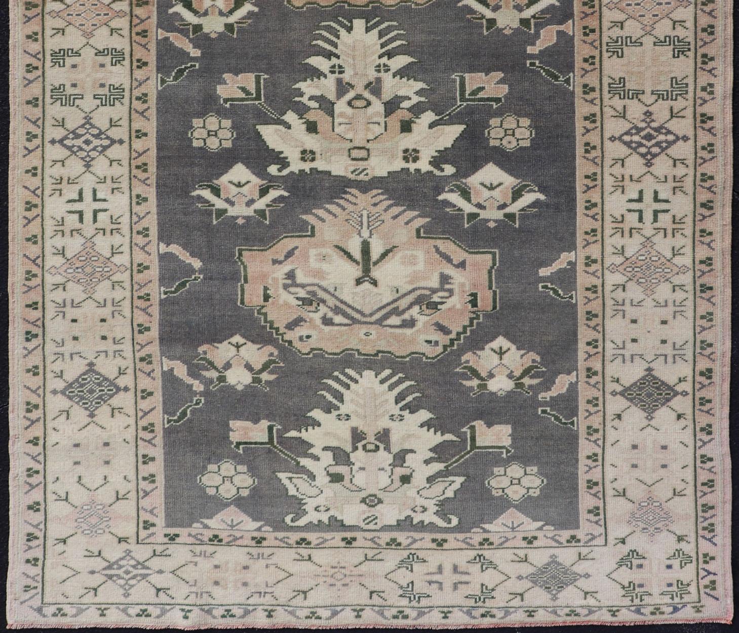 Turkish Oushak Rug Vintage with Three Floral Medallion Design In Blue and Cream For Sale 4
