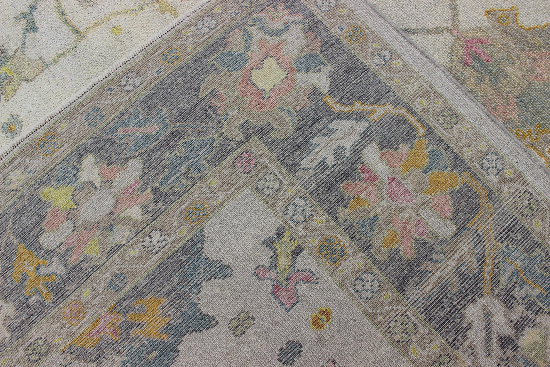 Turkish Oushak Rug with Muted Color Palette and All-Over Flower Design For Sale 7