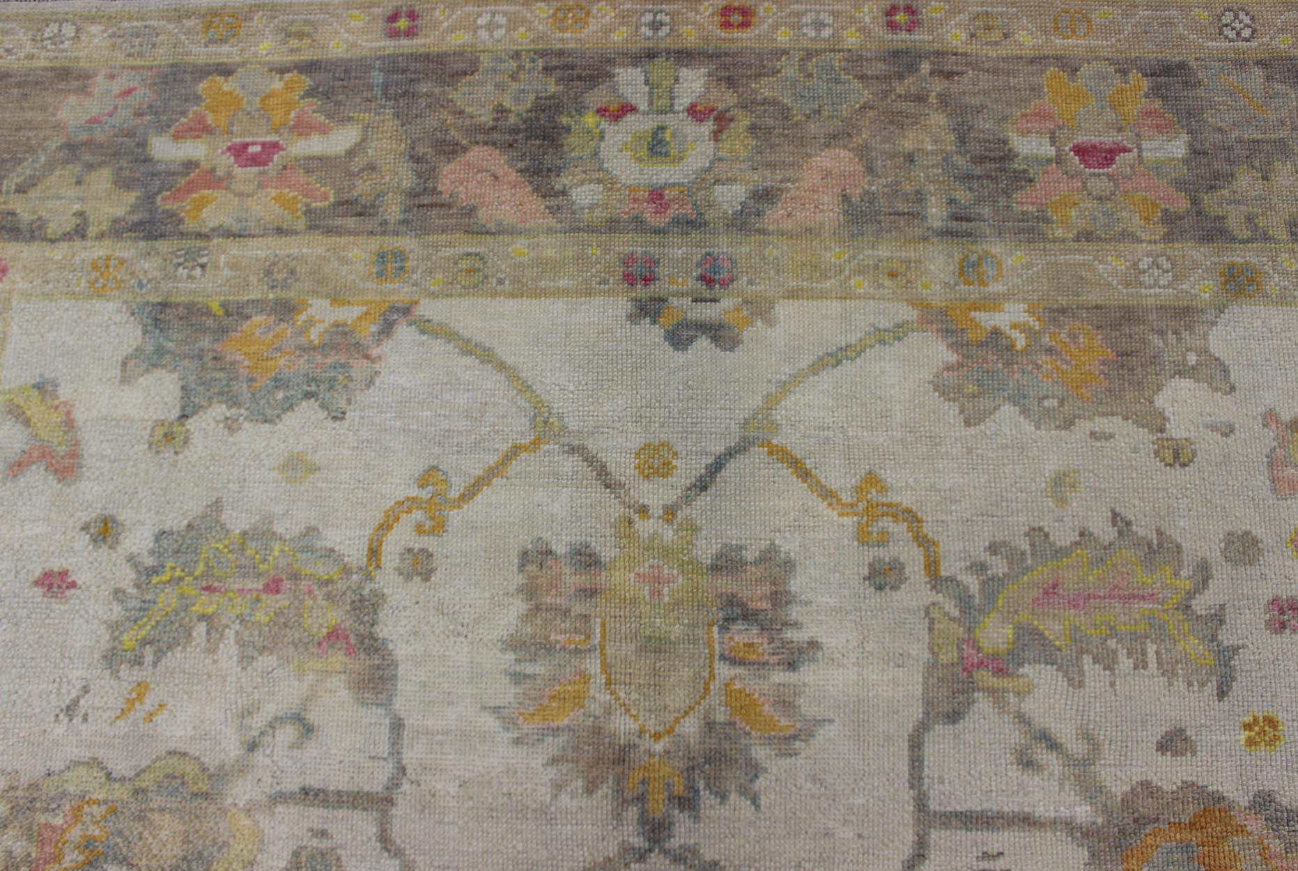 Turkish Oushak Rug with Muted Color Palette and All-Over Flower Design For Sale 3