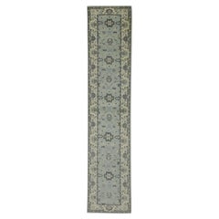 Tappeto turco Oushak Runner blu e grigio con disegno floreale, tessuto a mano.