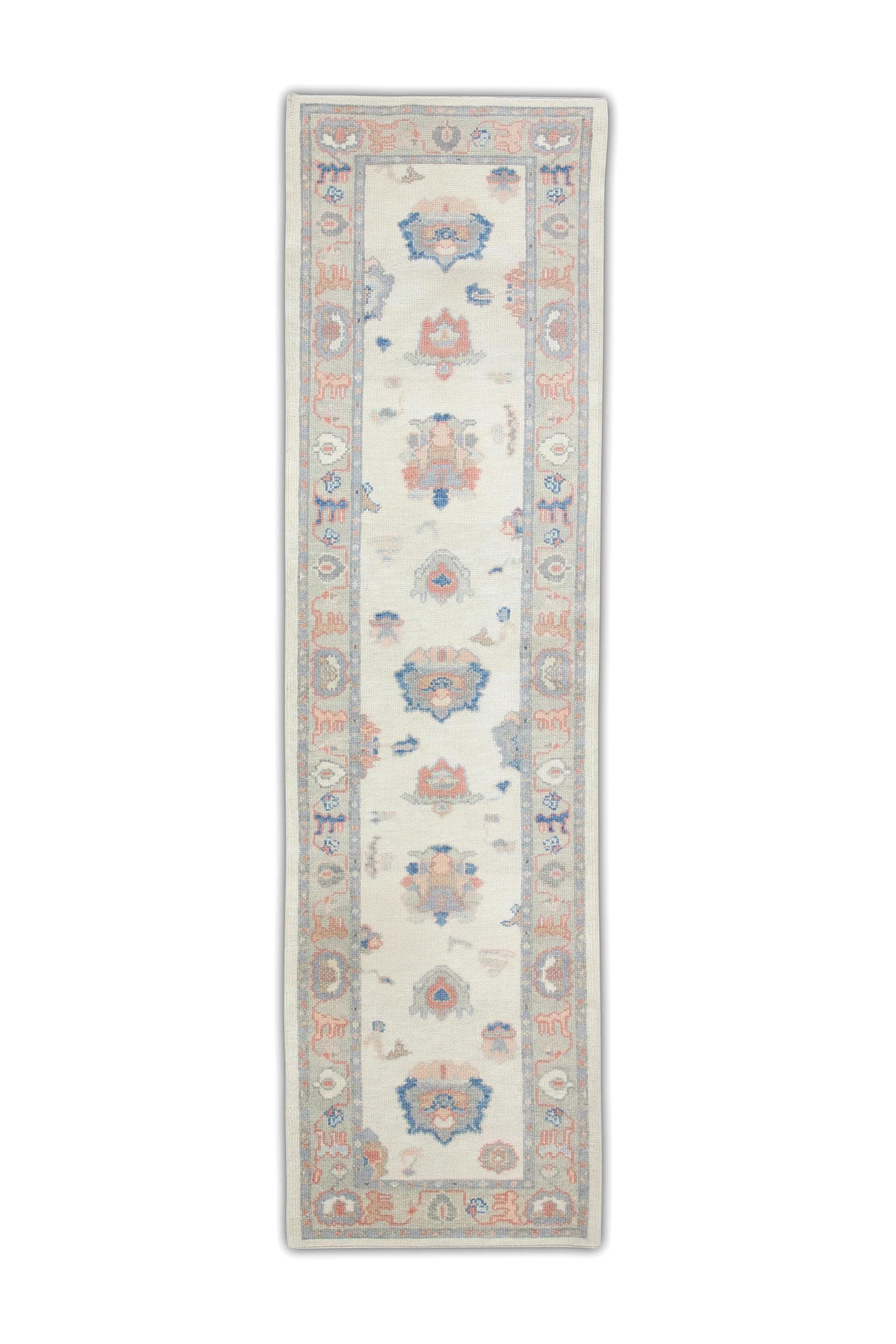 XXI secolo e contemporaneo Tappeto turco Oushak Runner fatto a mano Crema Blu Rosa Disegno floreale 2'9