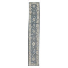 Tappeto Oushak Runner Turco Blu e Avorio Tessuto a mano in lana 2'10" x 17'