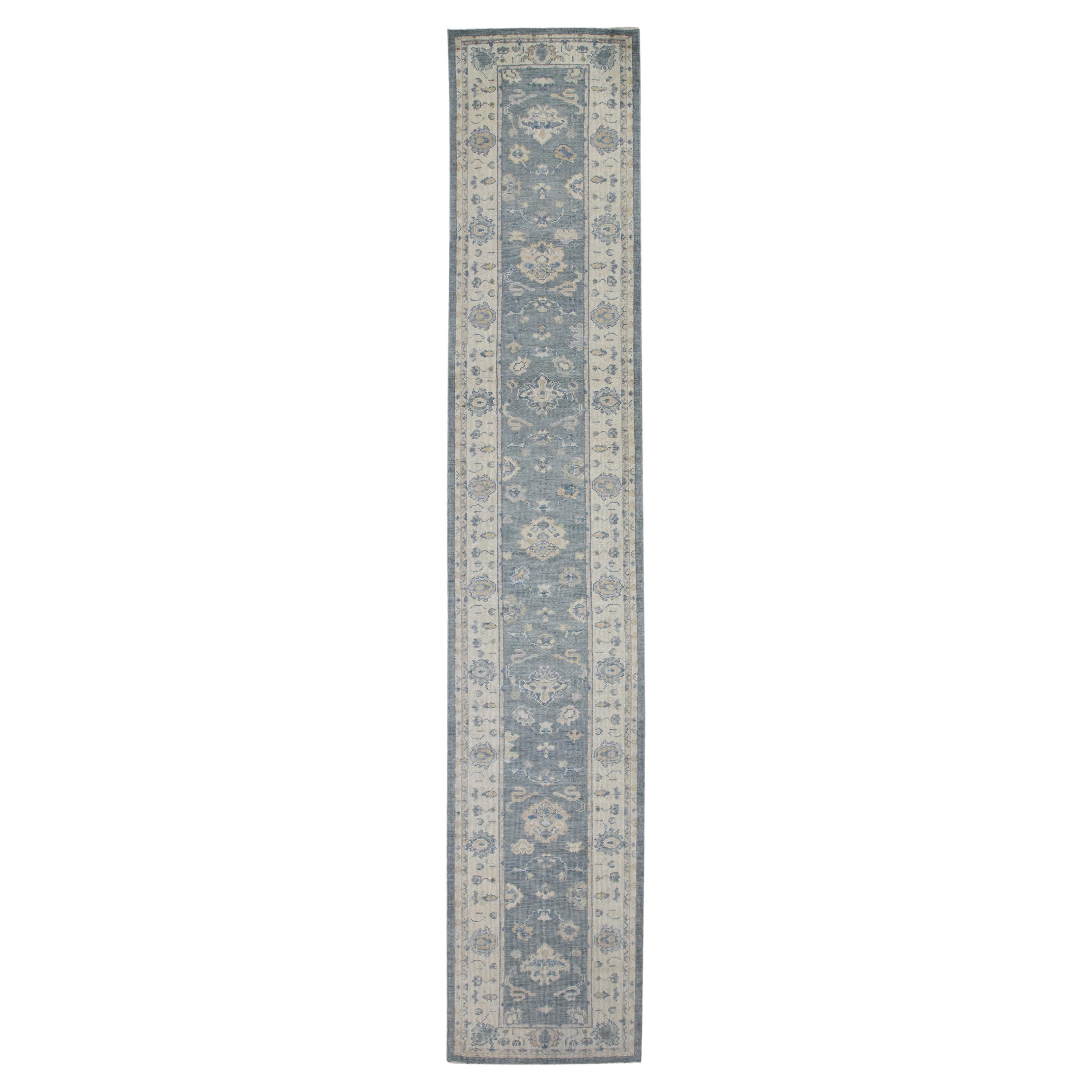 Tappeto Oushak Runner Turco Blu, Avorio e Taupe Tessuto a mano in lana 3'3" x 17'7"