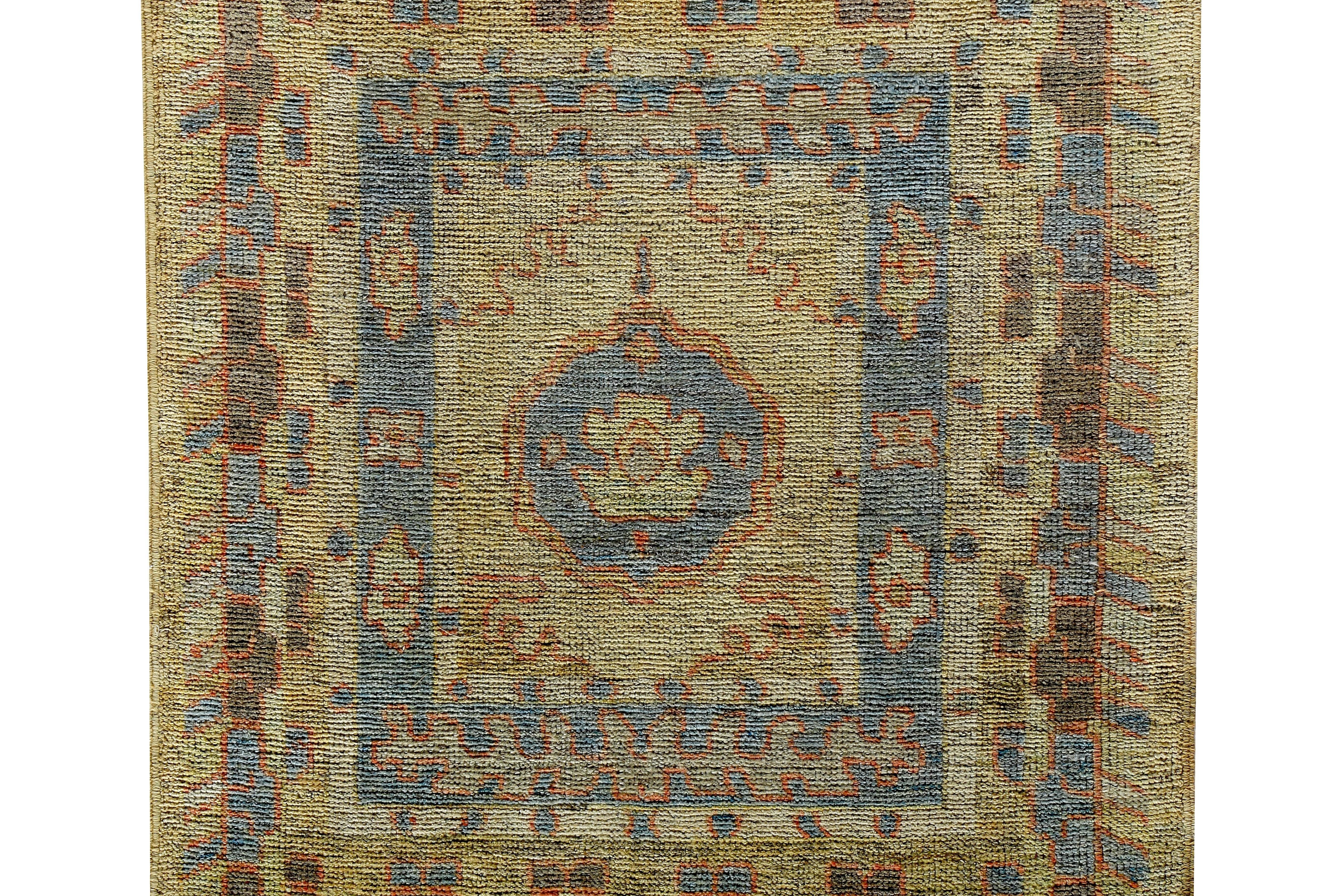 Türkischer Oushak-Läufer mit blauen und orangefarbenen Blumenmuster auf braunem Feld (Handgewebt) im Angebot