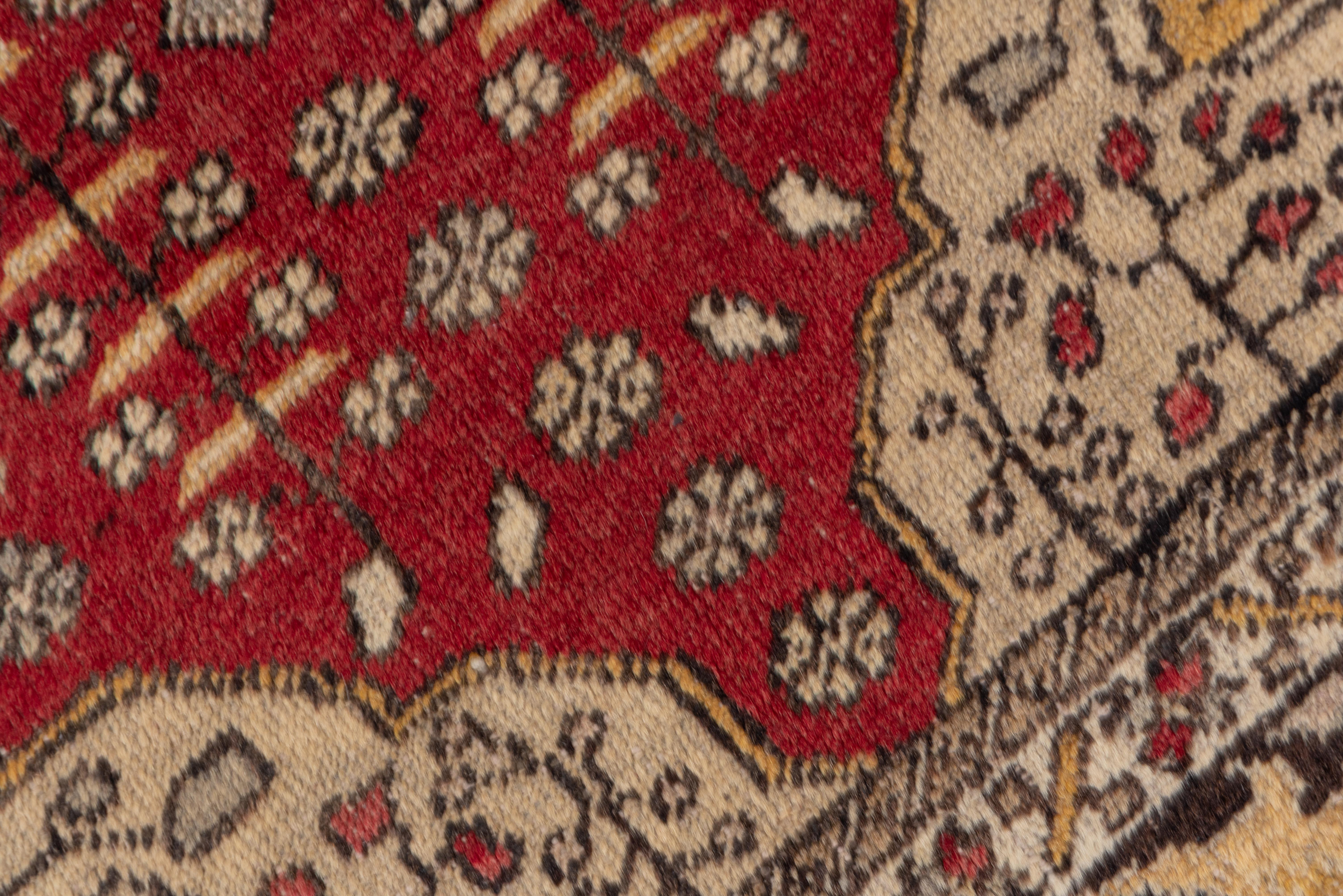 Mid-20th Century Turkish Oushak Traditional Design  For Sale