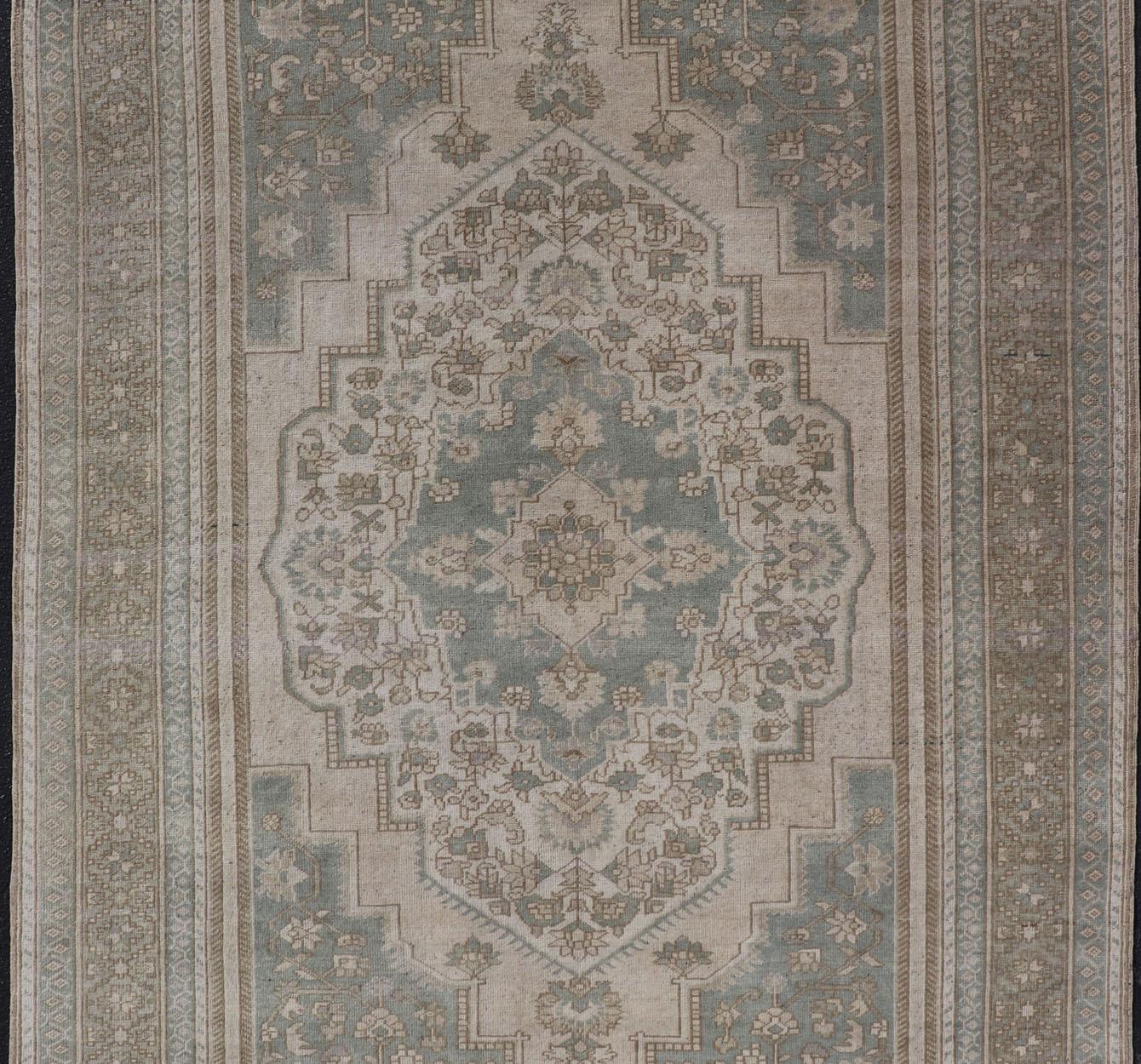 Turkish Oushak Vintage Medallion Rug in Light Blue-Green, Tan, Taupe, and Cream For Sale 3
