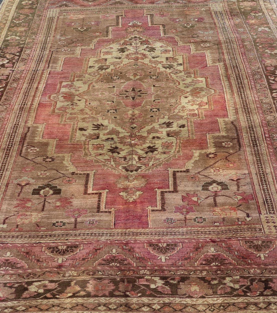 Turkish Oushak Vintage Rug in Brown, Camel and Light Purple Tones For Sale 4