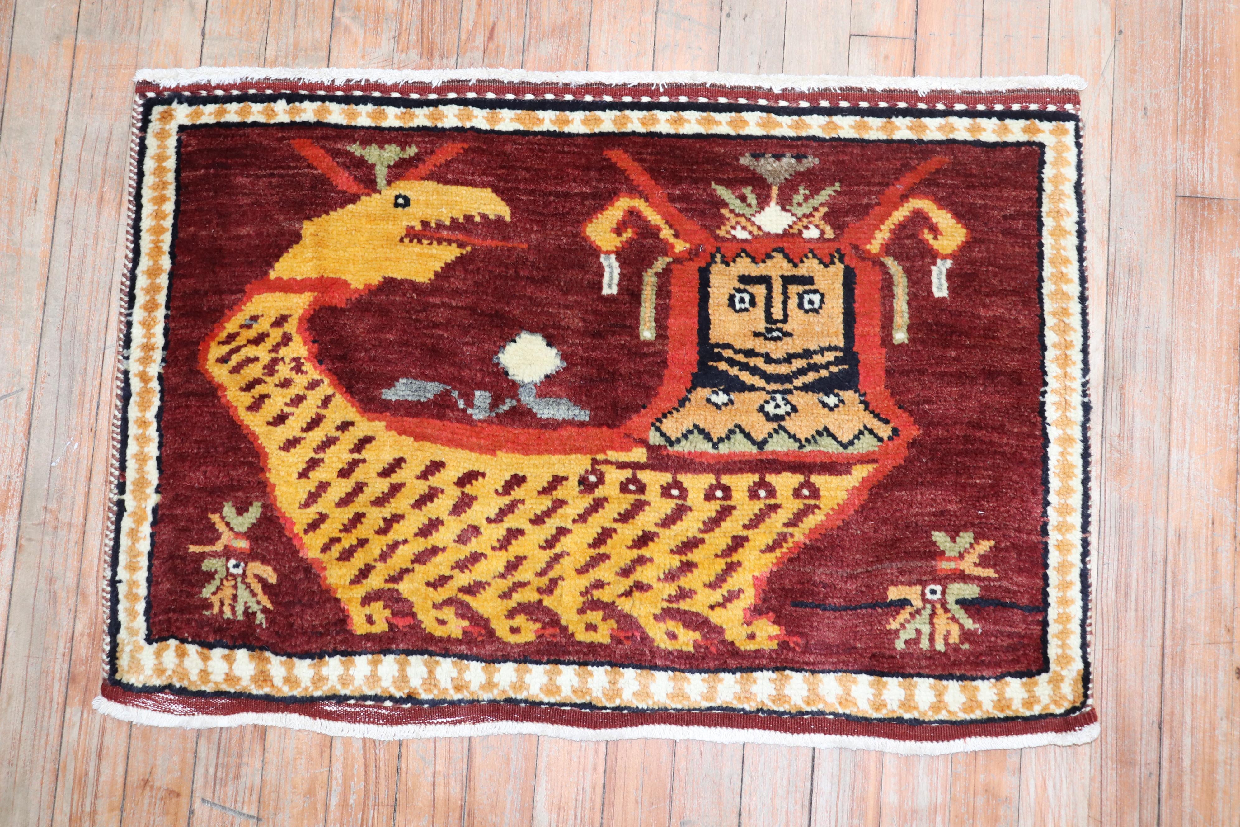 Turkish Pictorial Vintage Throw Rug In Good Condition For Sale In New York, NY