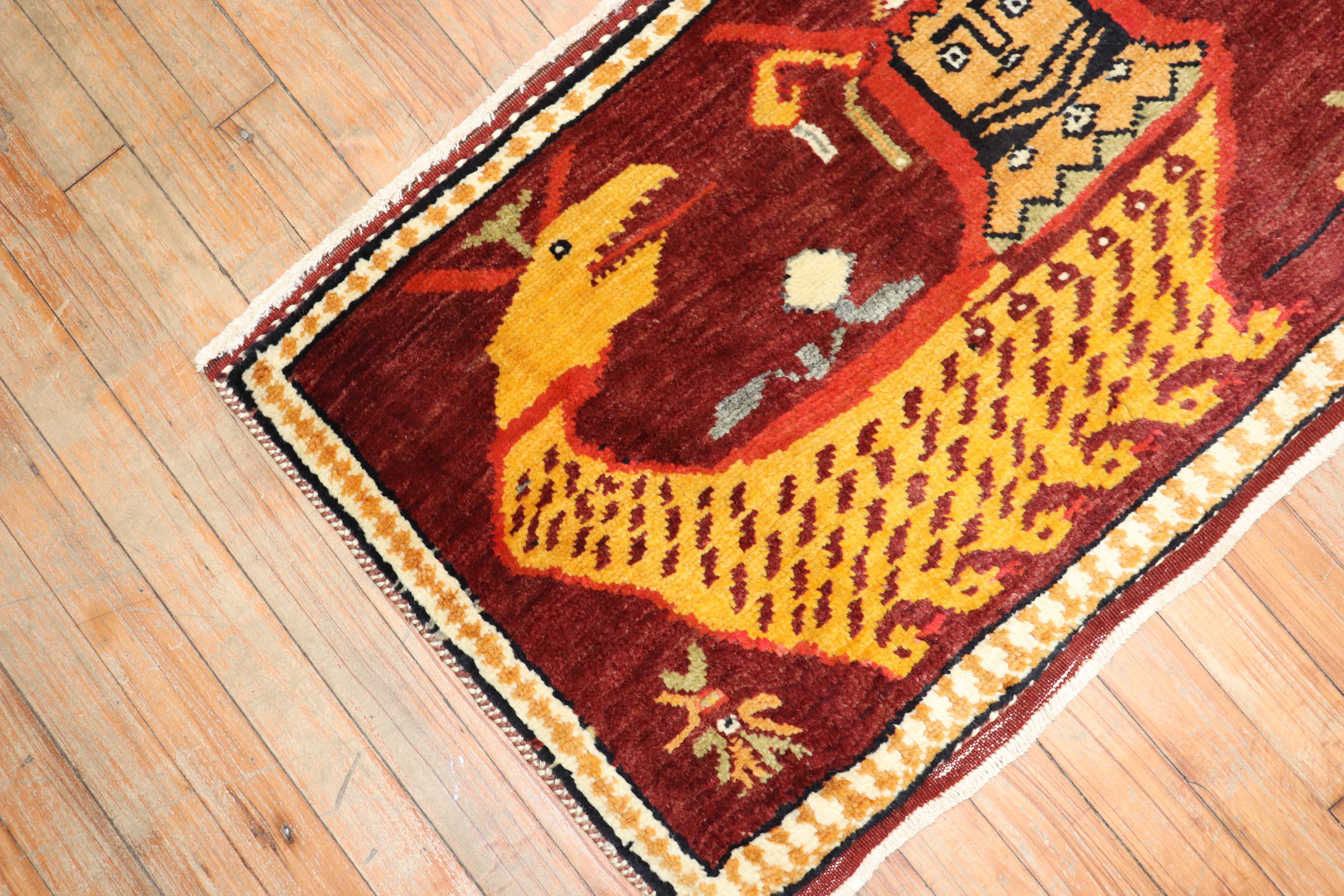 20th Century Turkish Pictorial Vintage Throw Rug For Sale