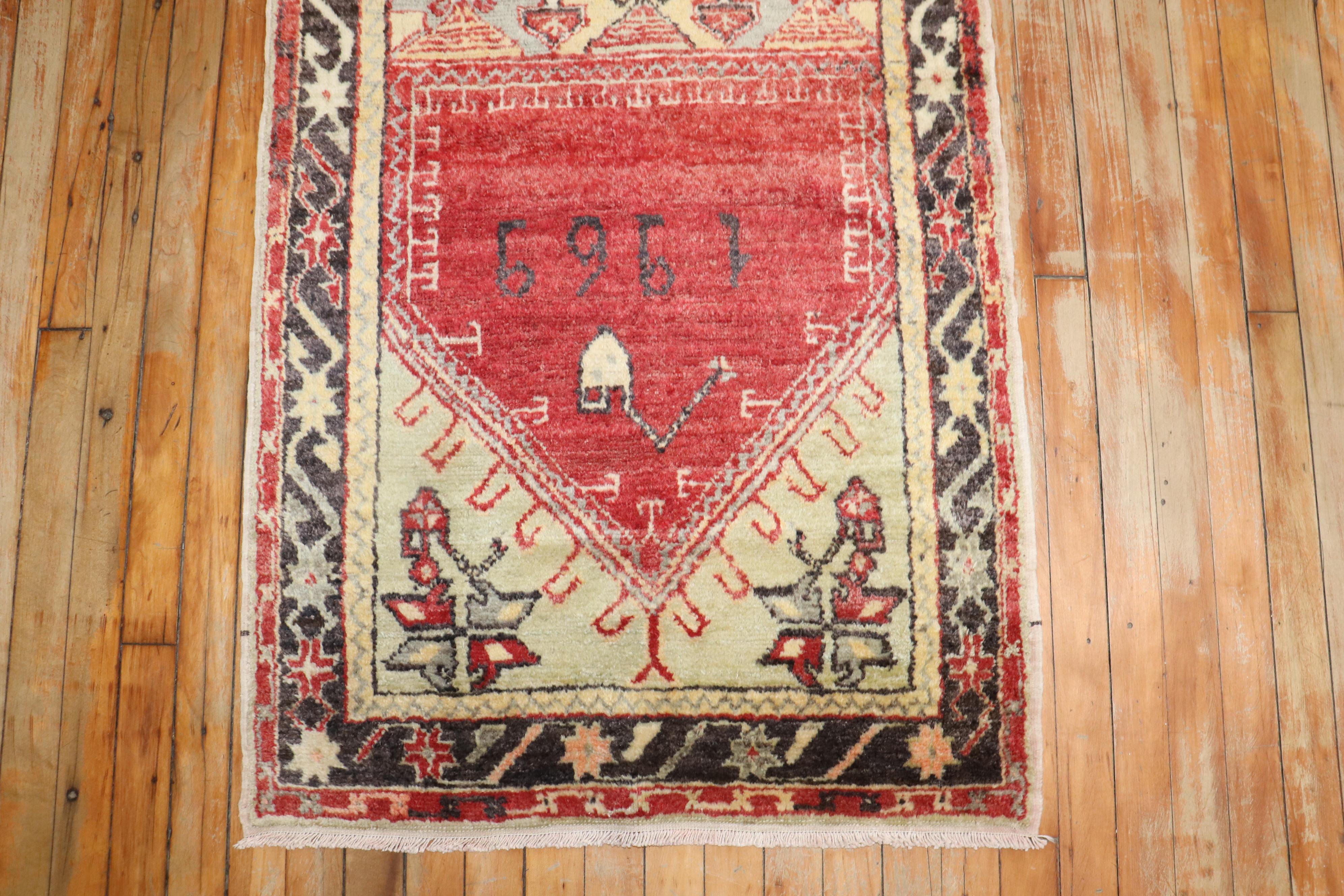 Zabihi Collection Turkish Prayer Rug Dated 1969 In Good Condition For Sale In New York, NY