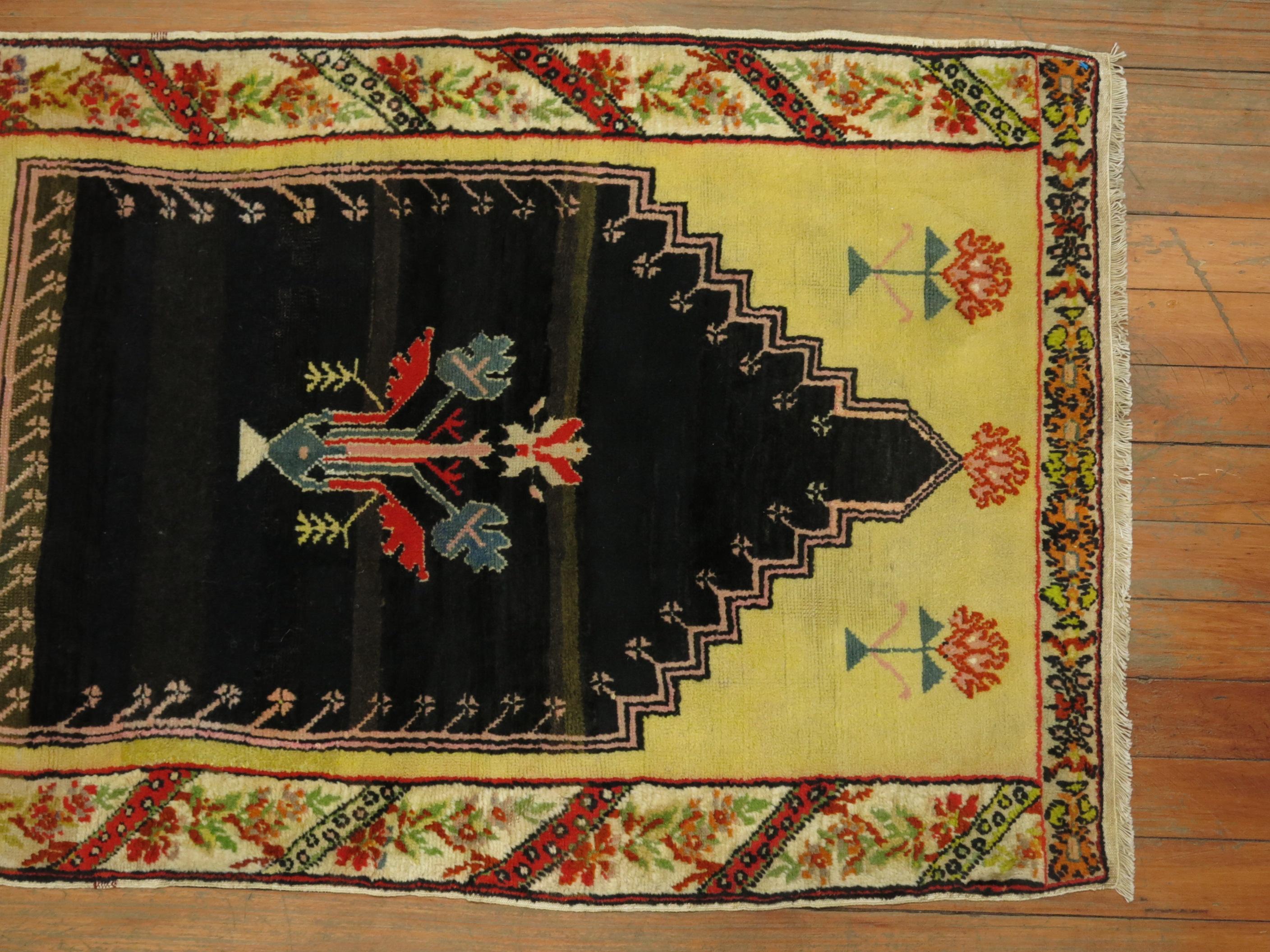 Hand-Woven Turkish Prayer Rug For Sale