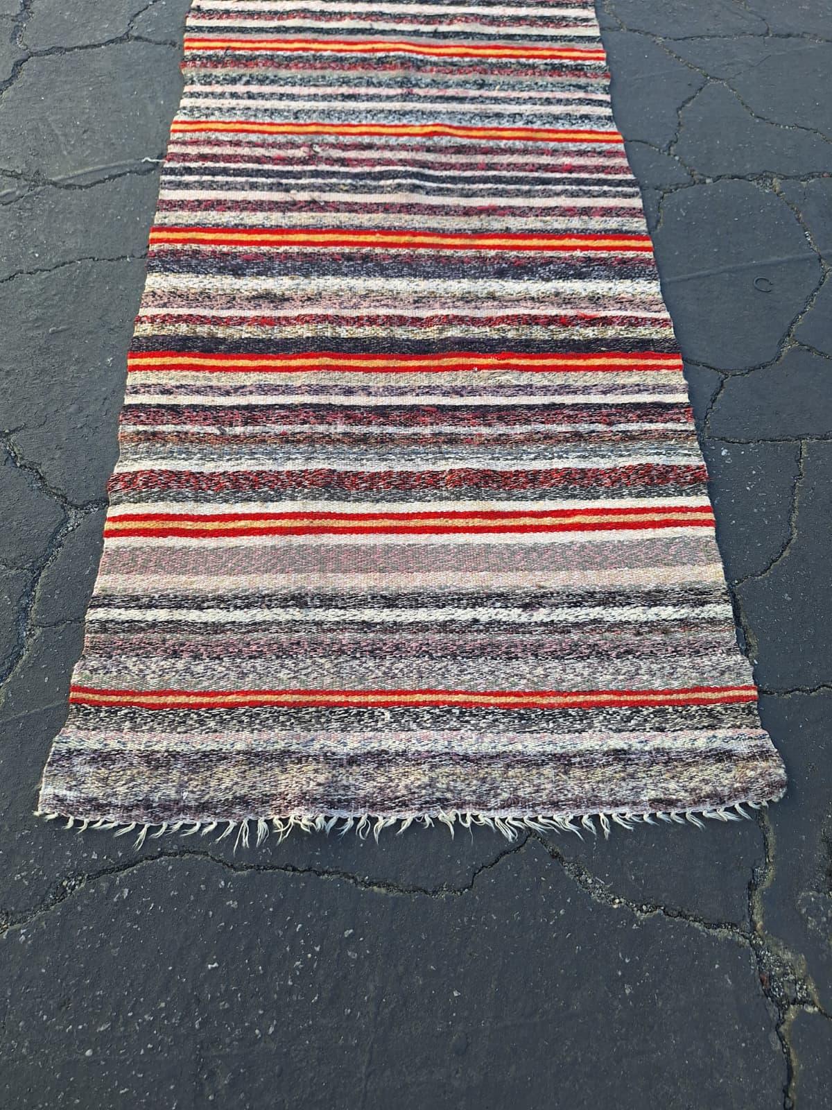 Balkanique Turc  Tapis primitif en vente