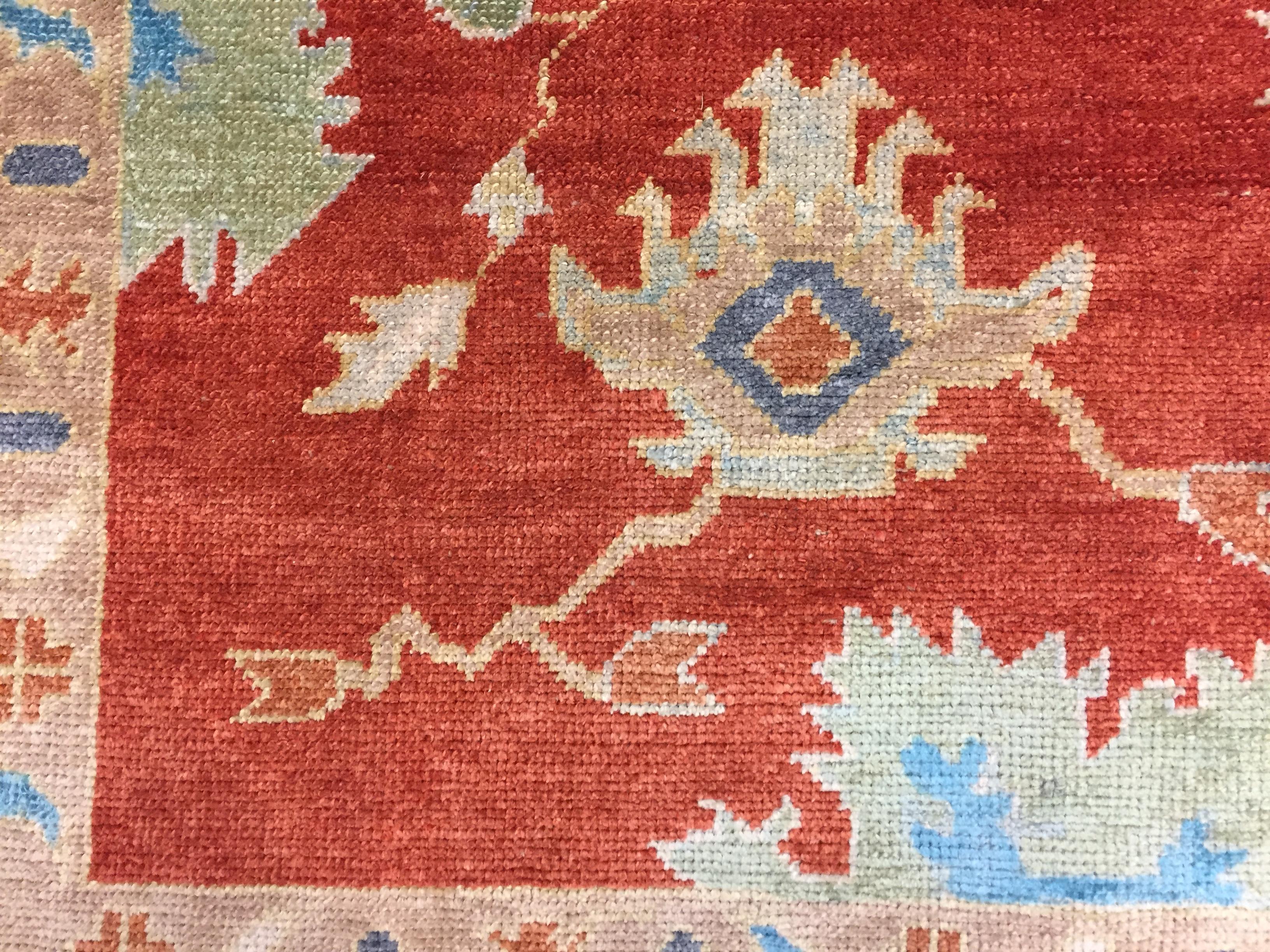 Türkischer roter Oushak-Teppich, 12'10 x 16'1 im Angebot 2