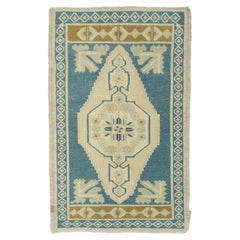Tapis turc 2'1'' x 3'5''
