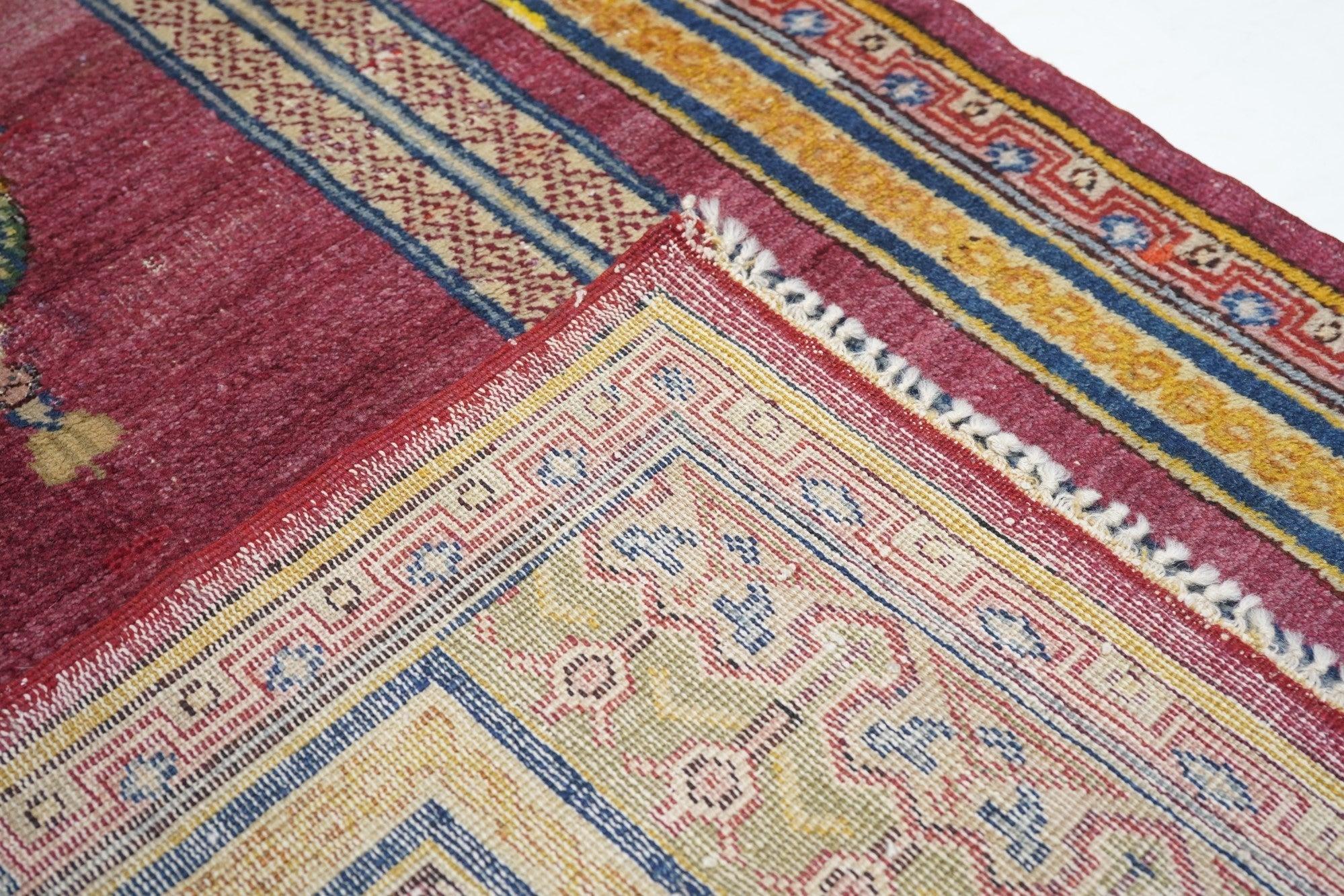 Türkischer Teppich 3'2'' x 5'11'' im Angebot 5