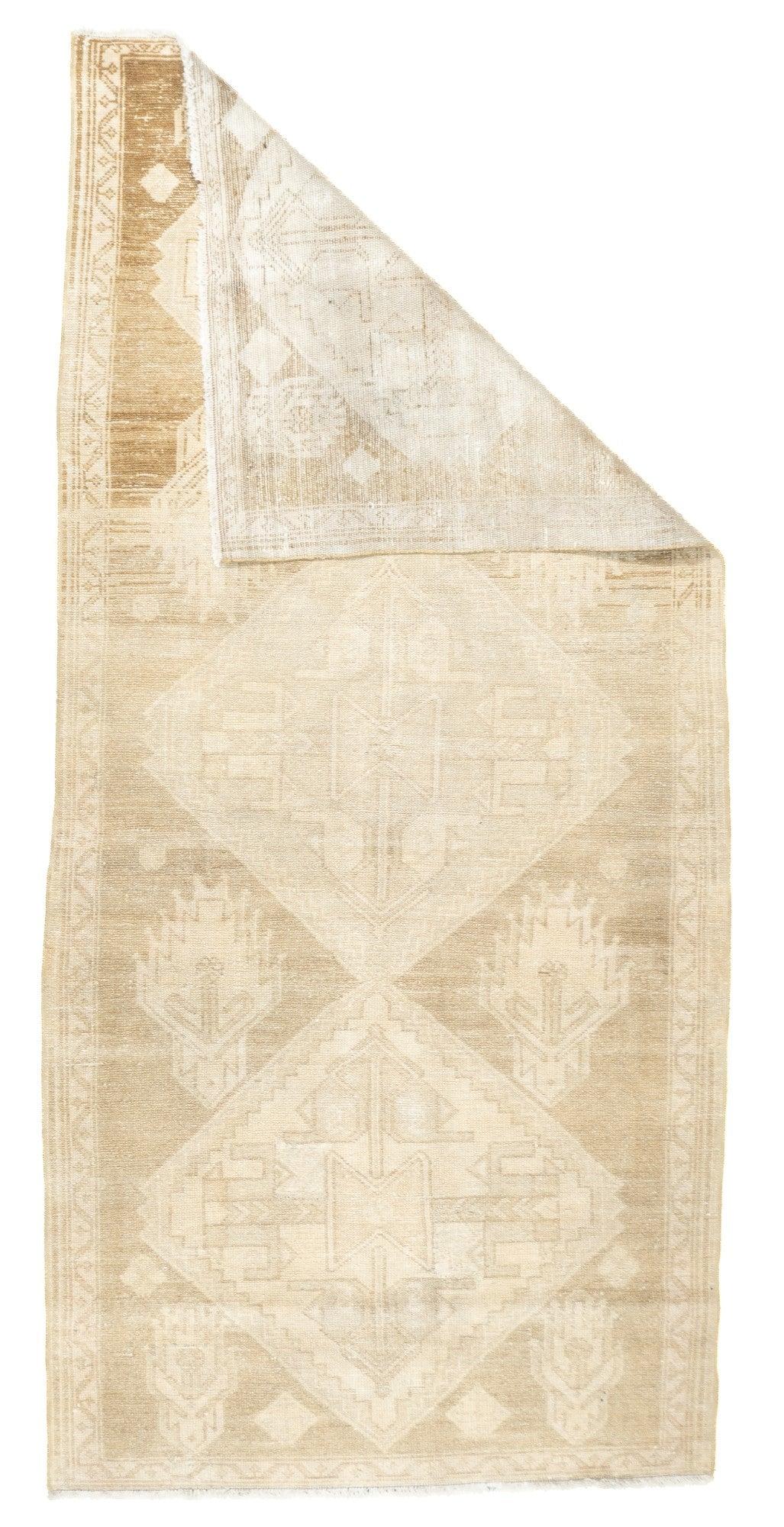 Turkish Rug 3'3'' x 7'0