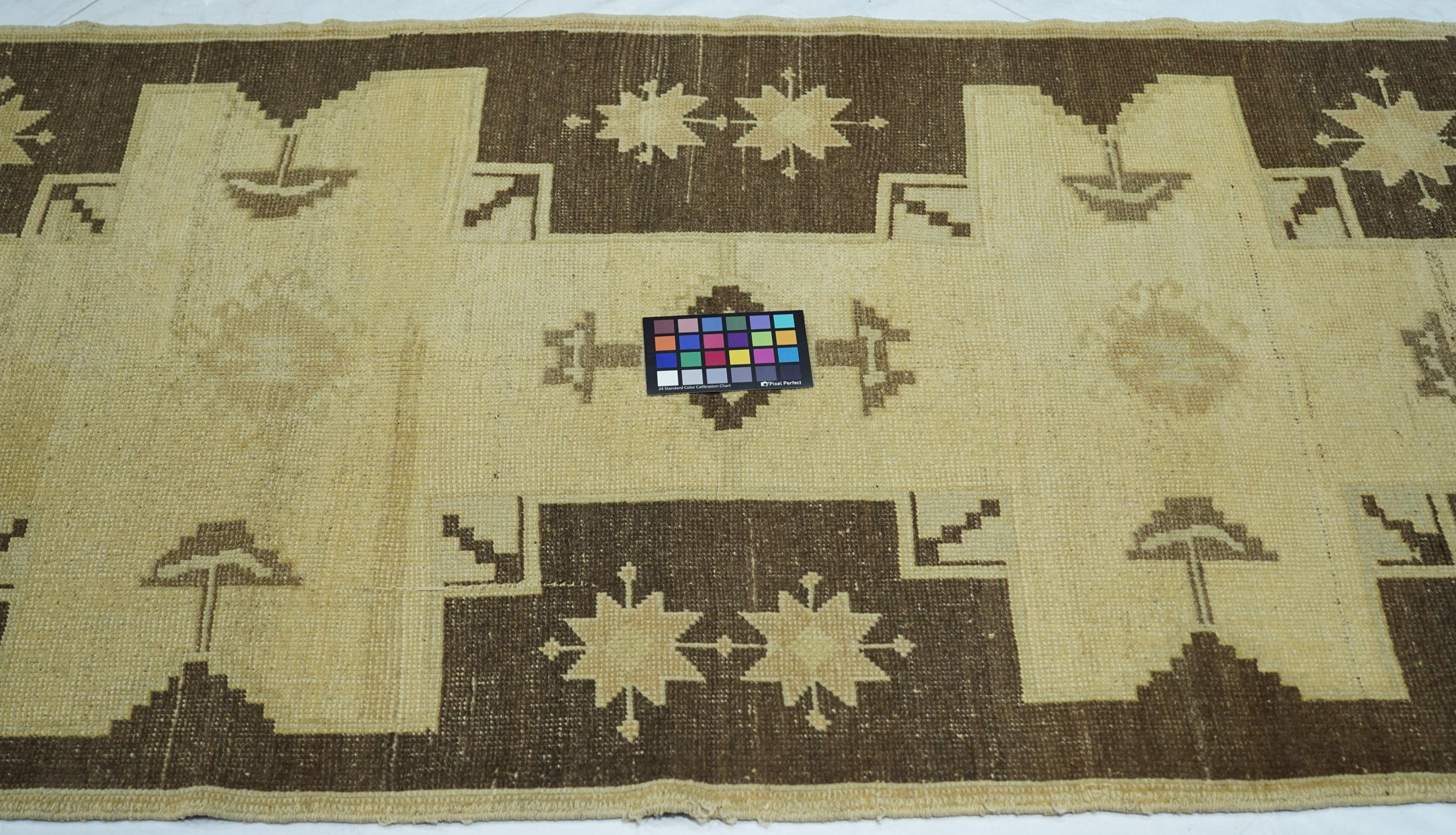 Turkish Rug 3'5'' x 5'9'' For Sale 1