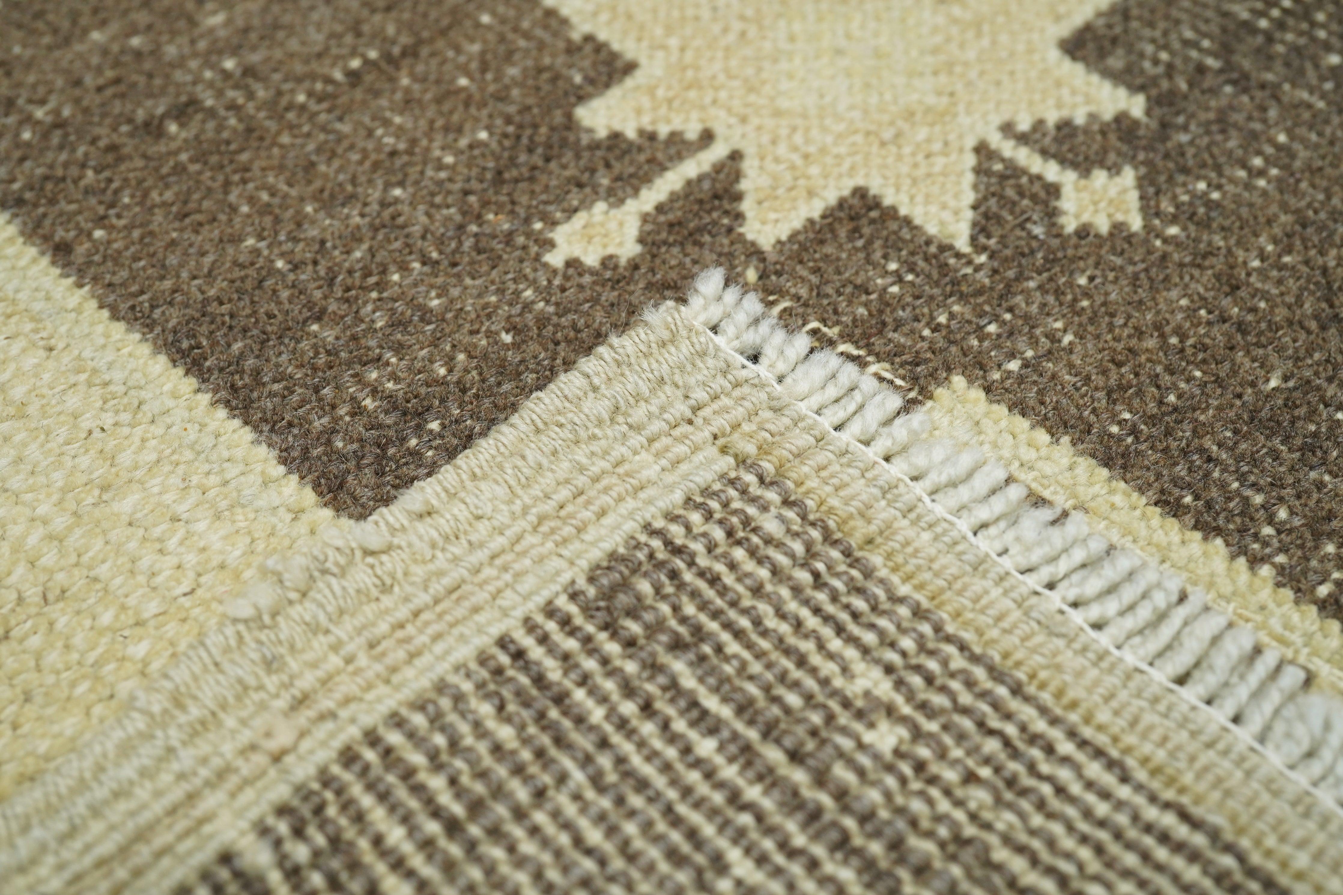 Turkish Rug 3'5'' x 5'9'' For Sale 2