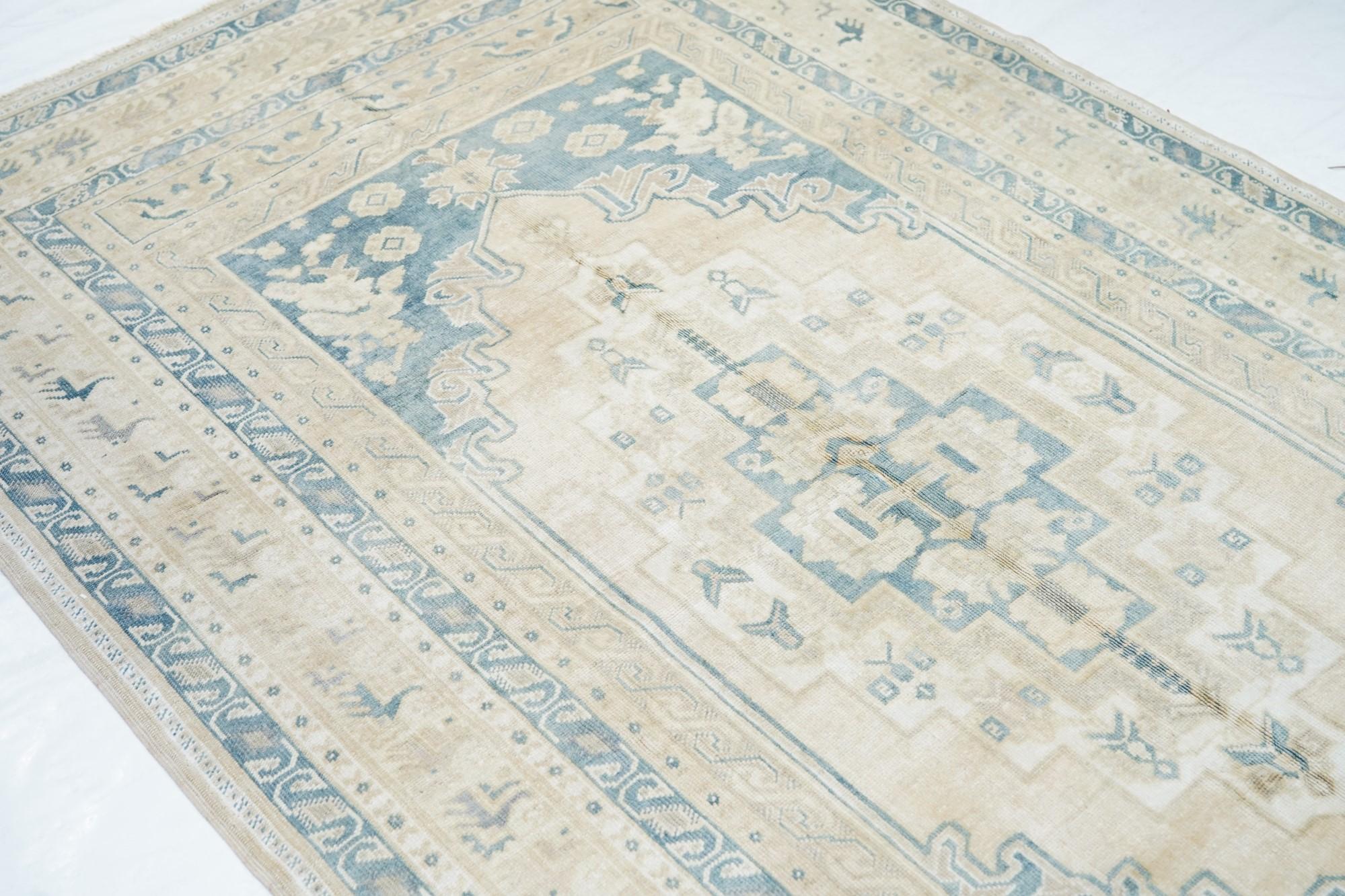 Vintage Turkish Rug 5'0'' x 9'3'' For Sale 1