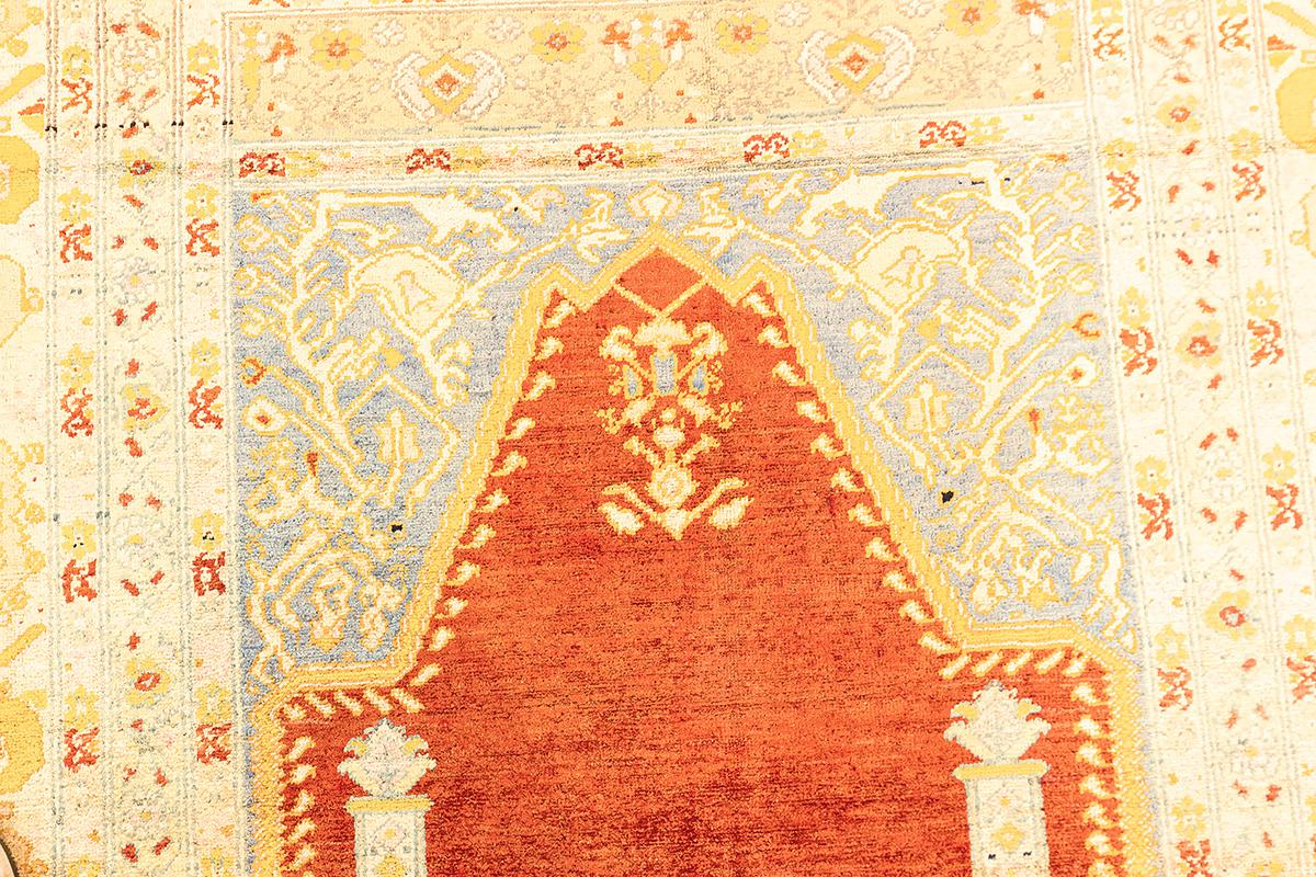 Late 19th Century Turkish Rug Ghiordes For Sale