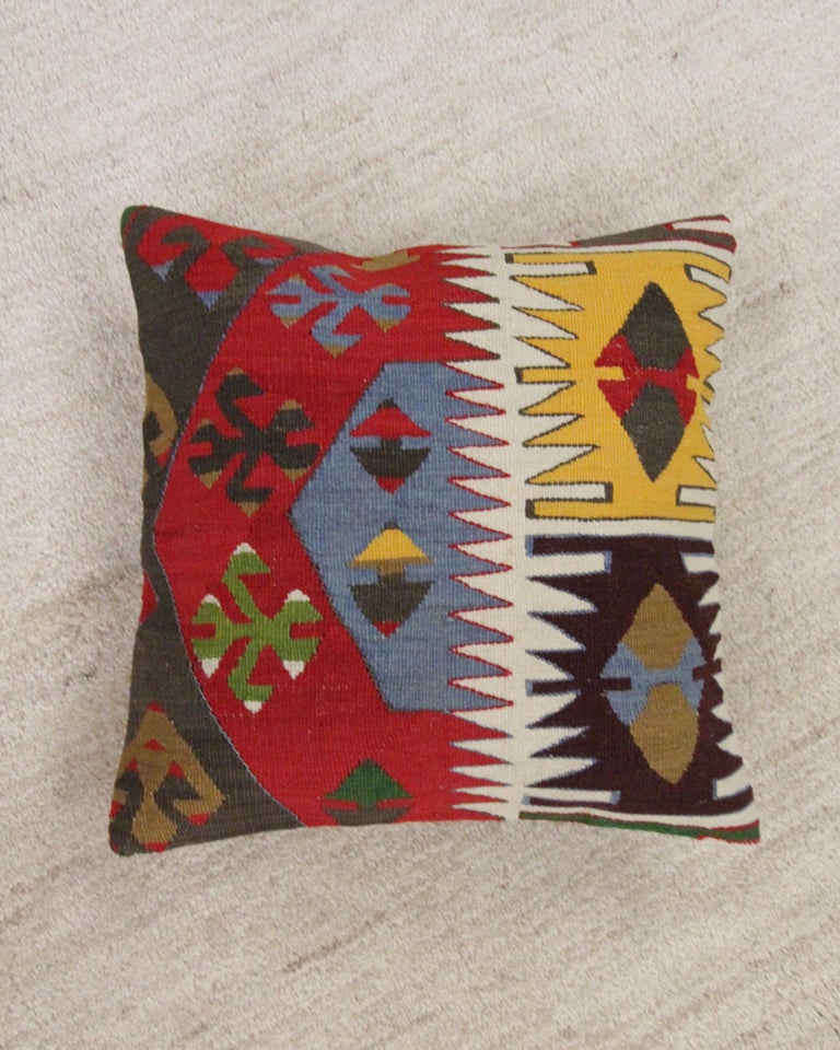 Turkish Rug Kilim Cushion Cover, Geometric Handmade Pillow Cover For