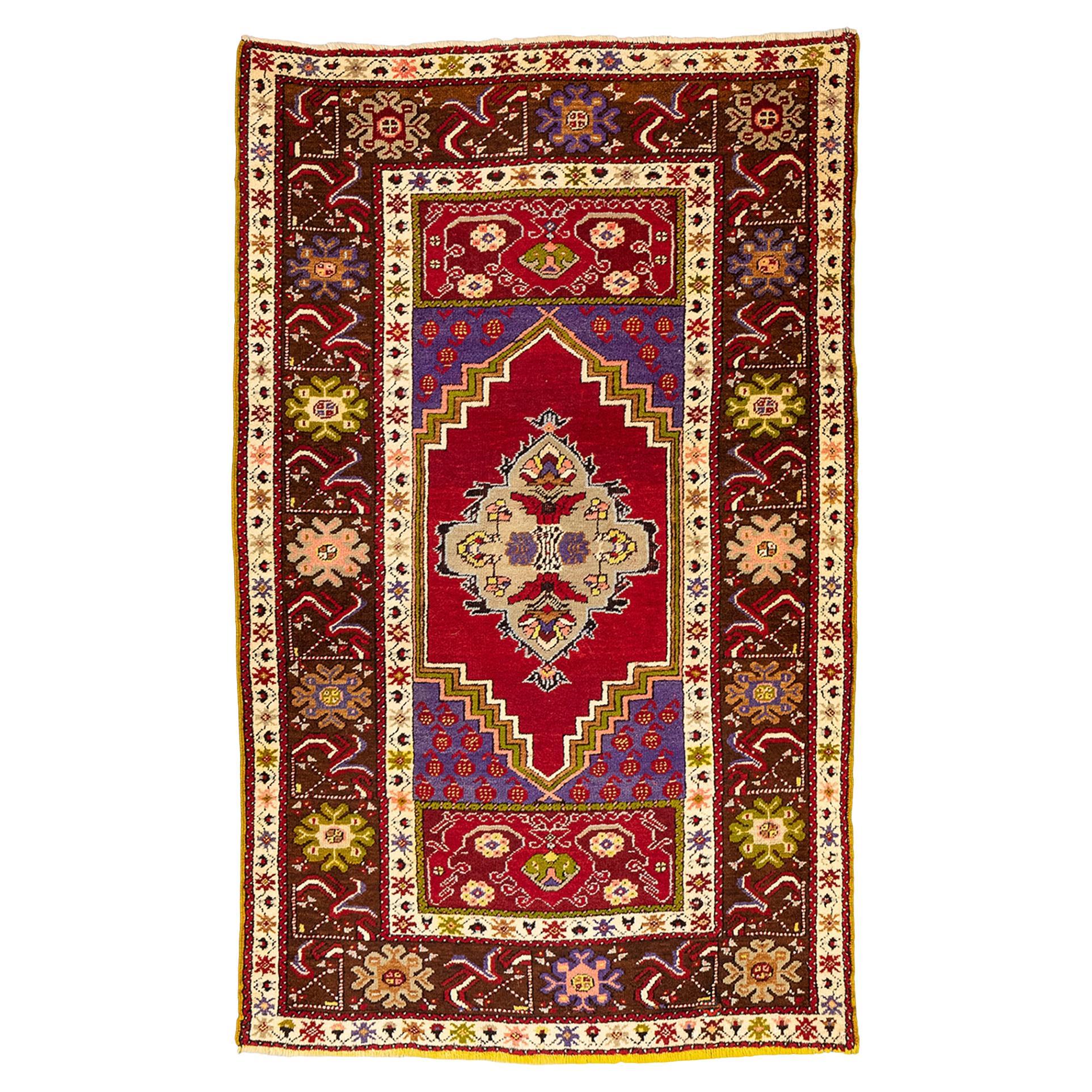 Türkischer Teppich Kirshir im Angebot