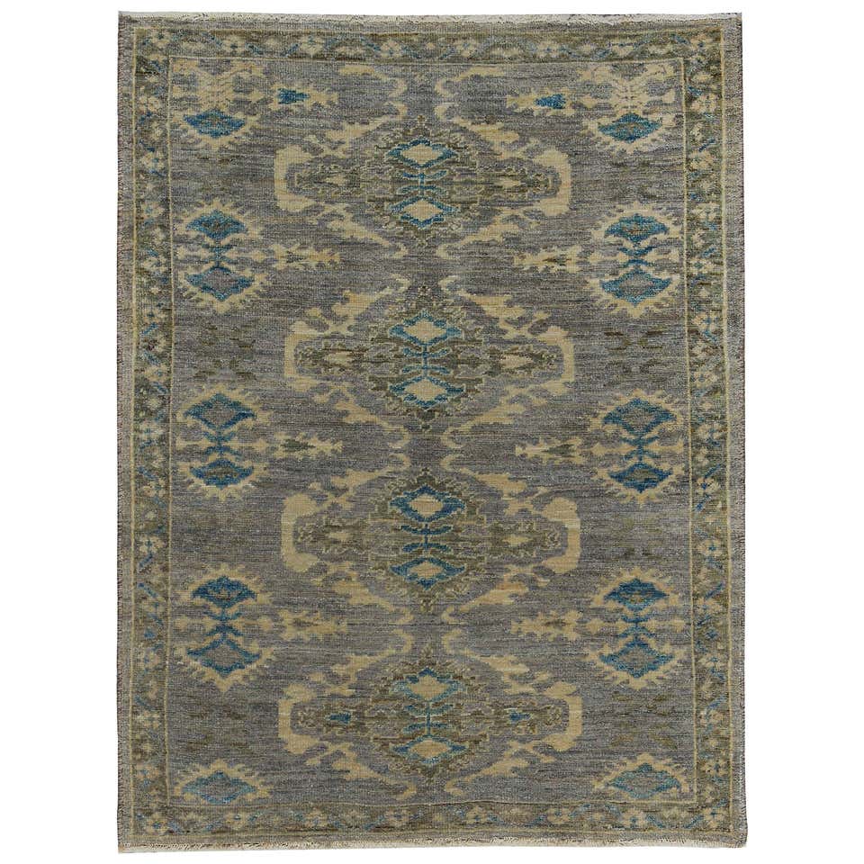 Turkish Rug Sultanabad Style with Gray and Green Botanical Details on ...