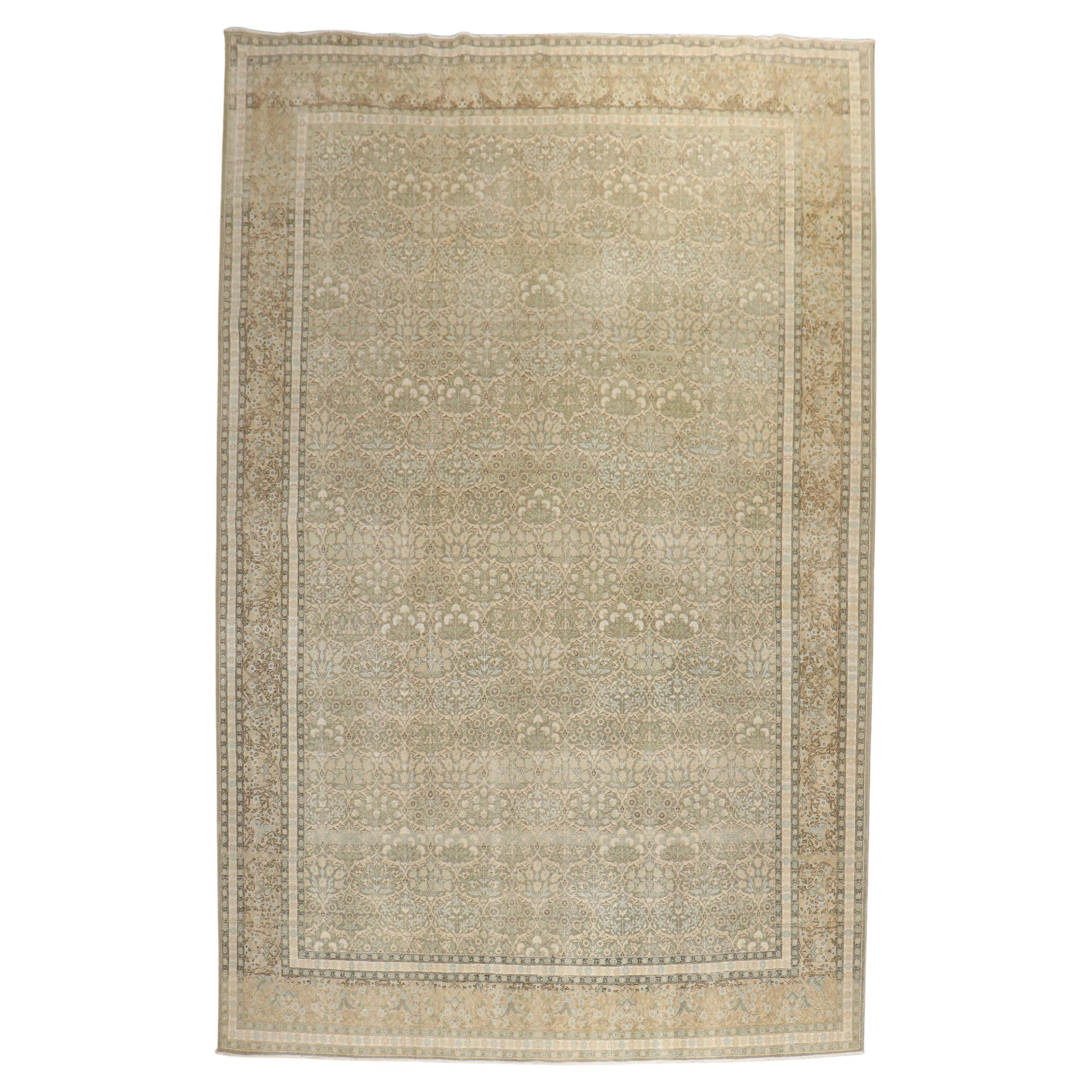 The Collective Tapis persan Tabriz de la collection Zabihi en vente