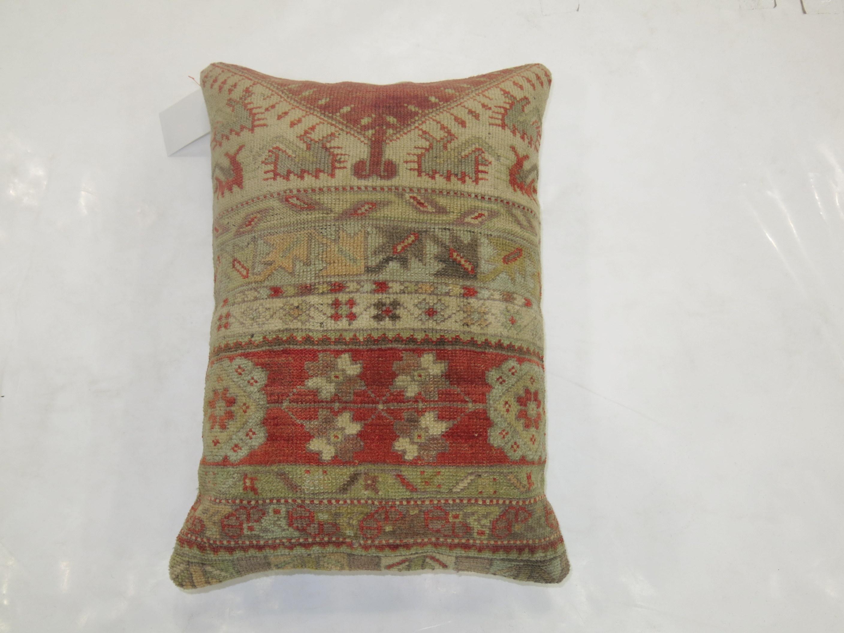 Antique Turkish Sivas Rug Pillow In Good Condition For Sale In New York, NY