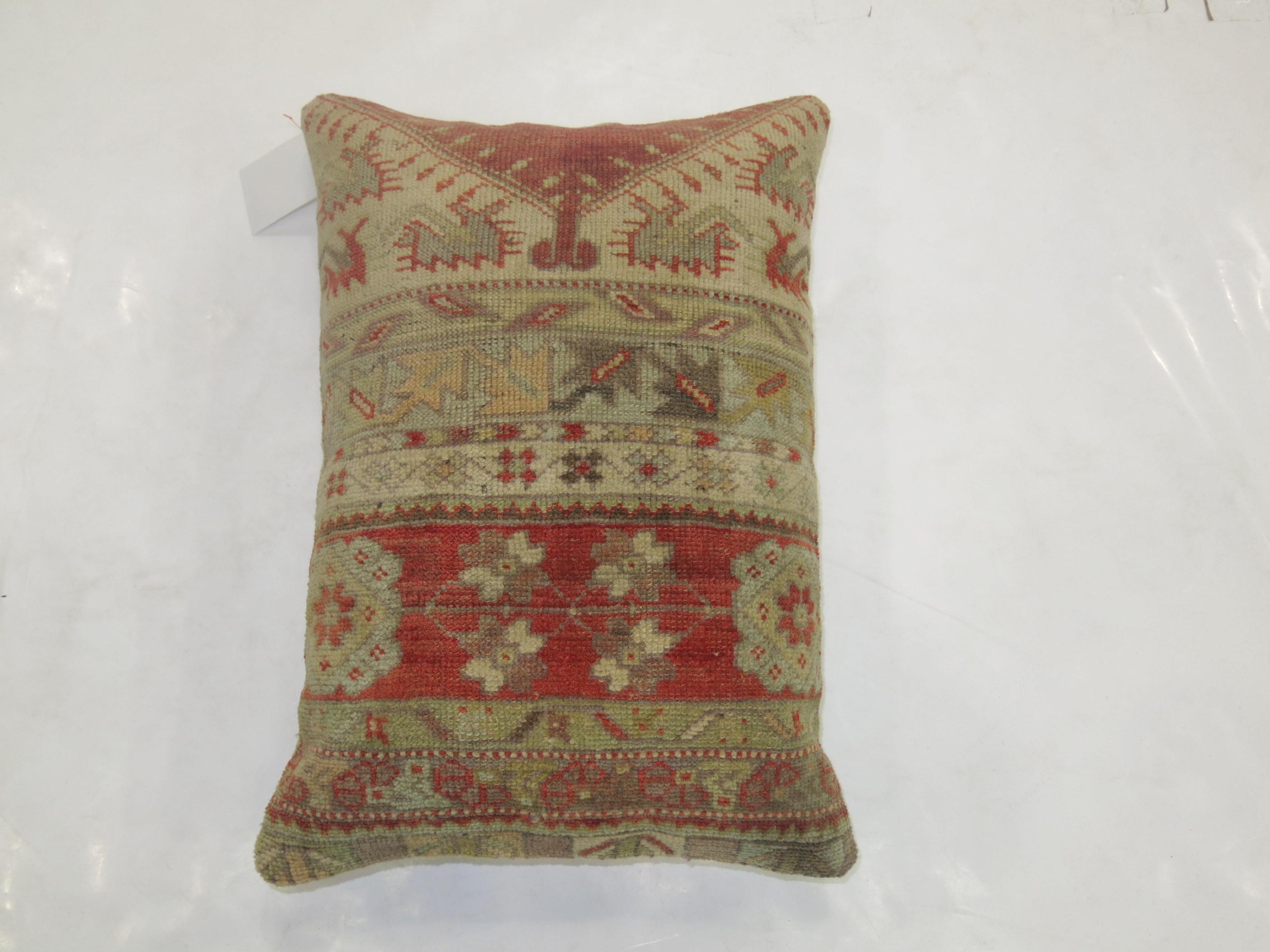 Antique Turkish Sivas Rug Pillow In Good Condition For Sale In New York, NY