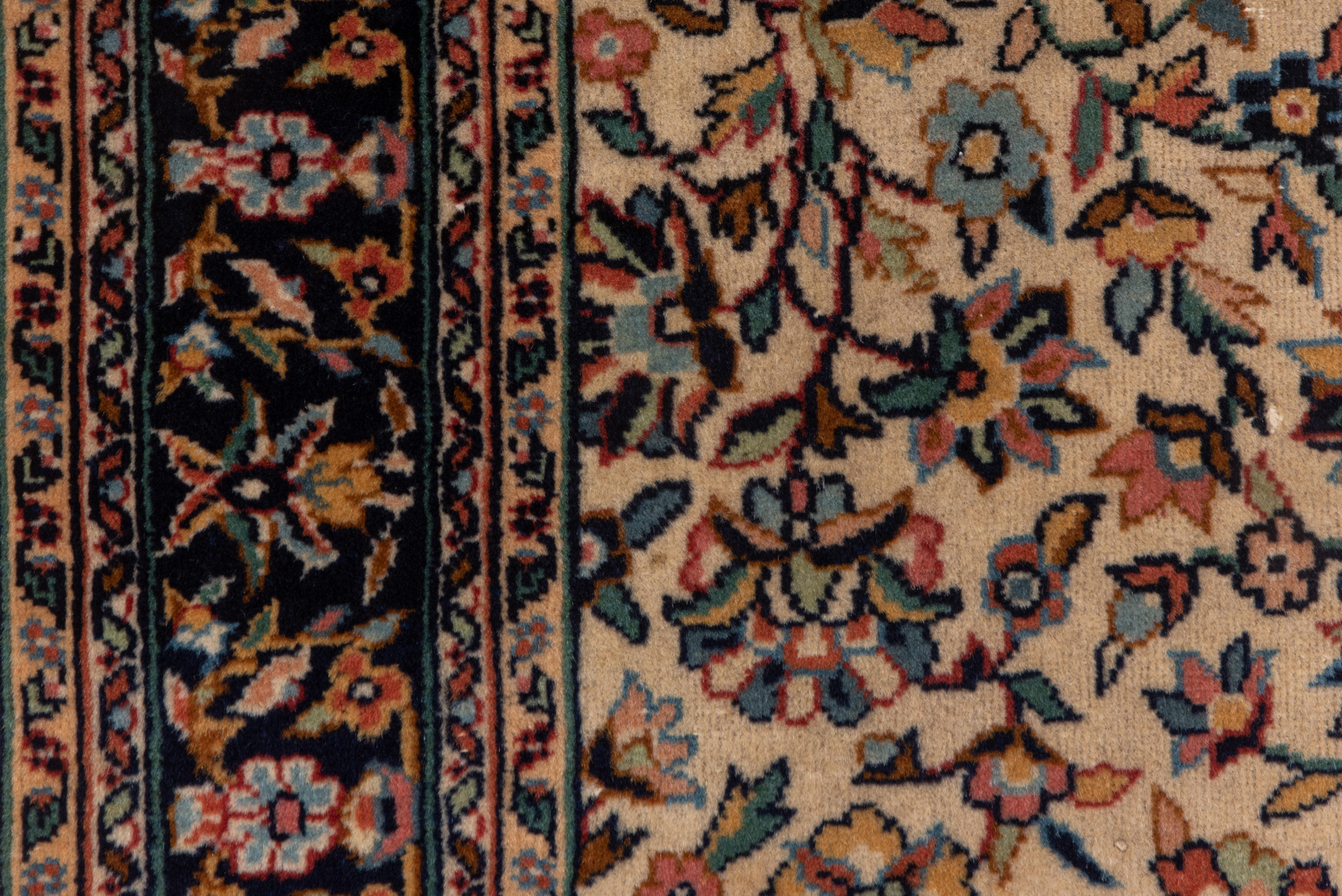 Noué à la main Tapis turc Sivas Scatter, champ à fleurs crème, vers 1930 en vente