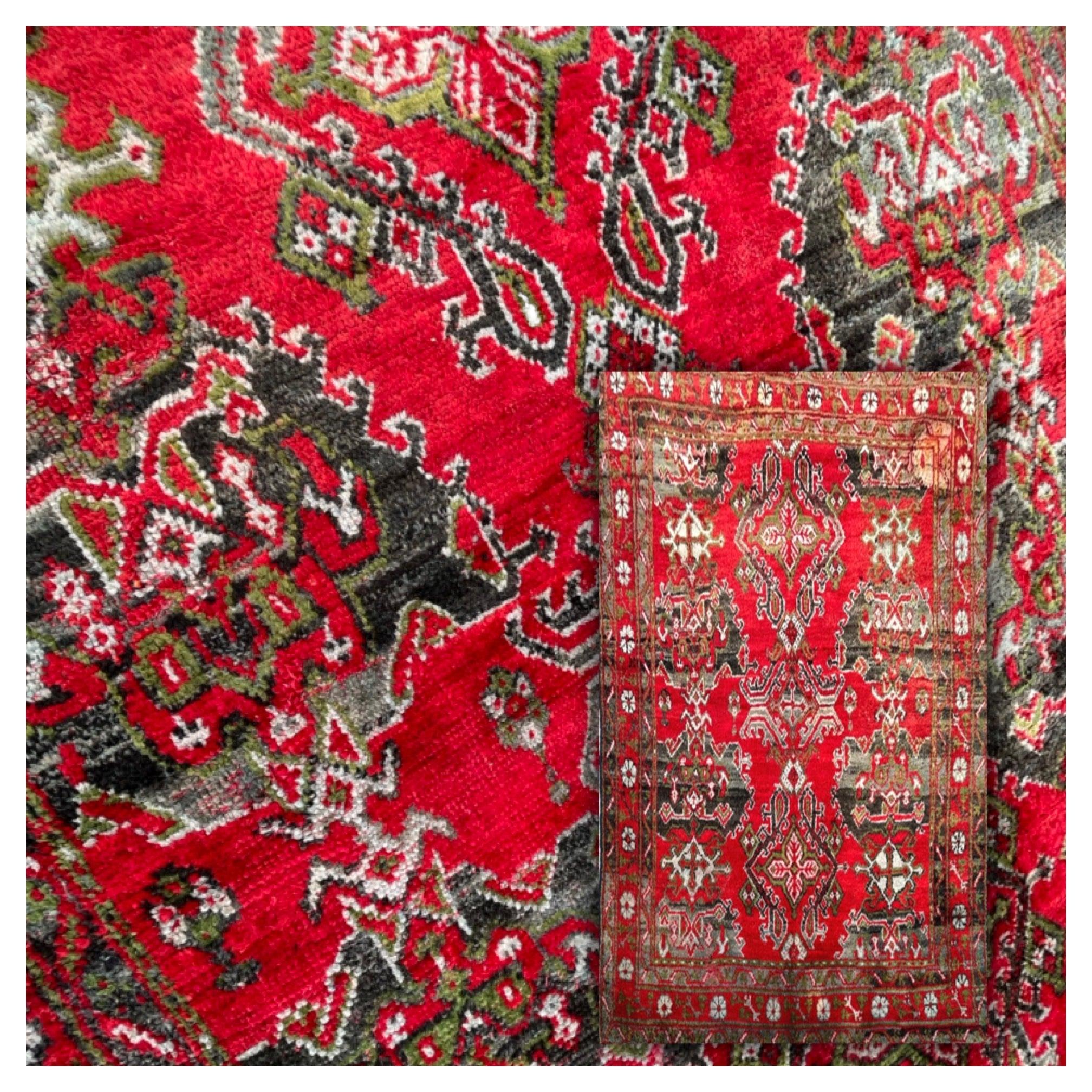 Turkish Ouchak Rug, Circa 1900 For Sale