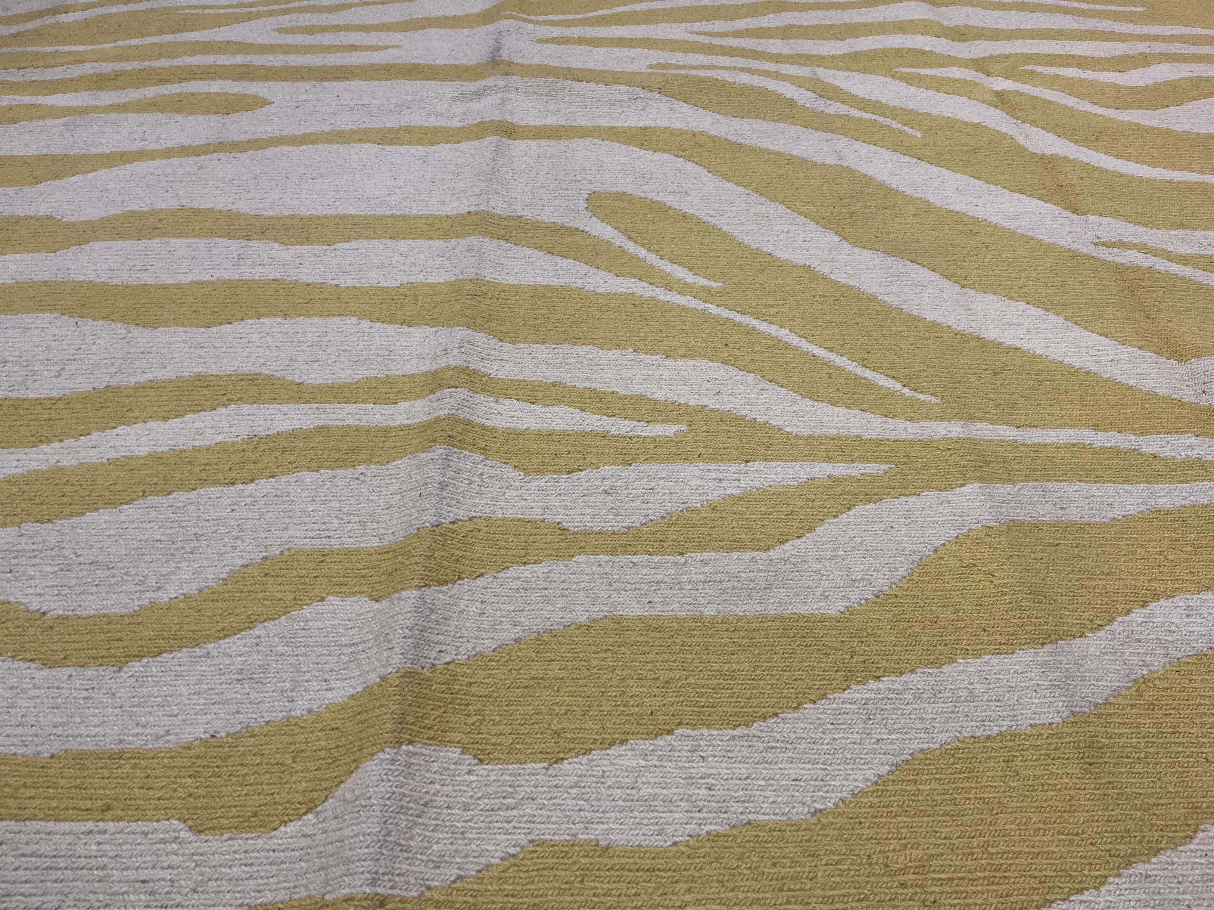 Contemporary Turkish Sumak Rug 10'0