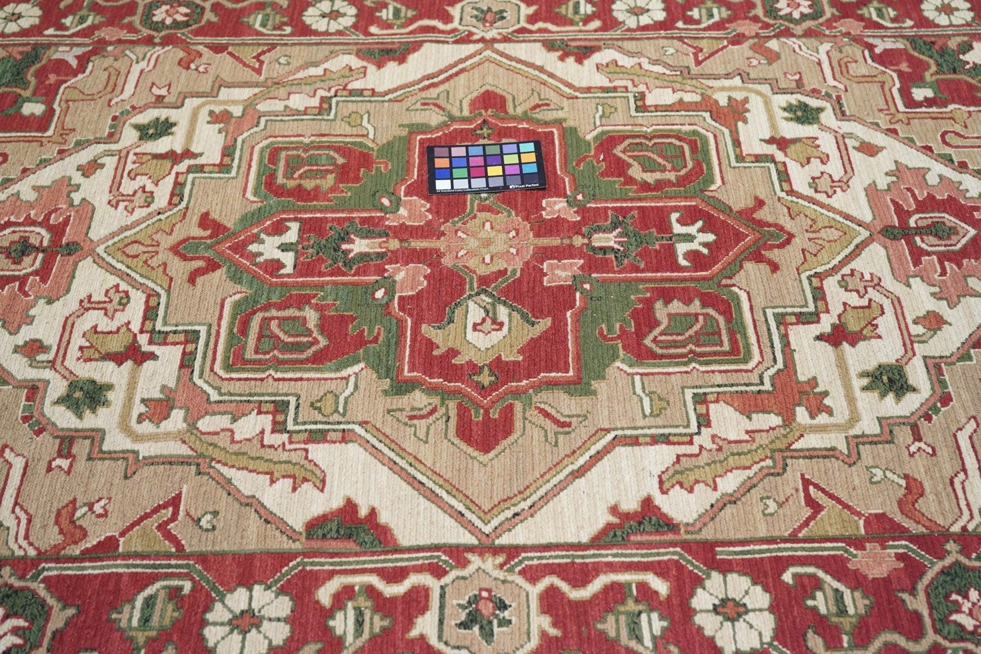 Türkischer Sumak-Teppich 4'1'' x 6'1'' (Wolle) im Angebot