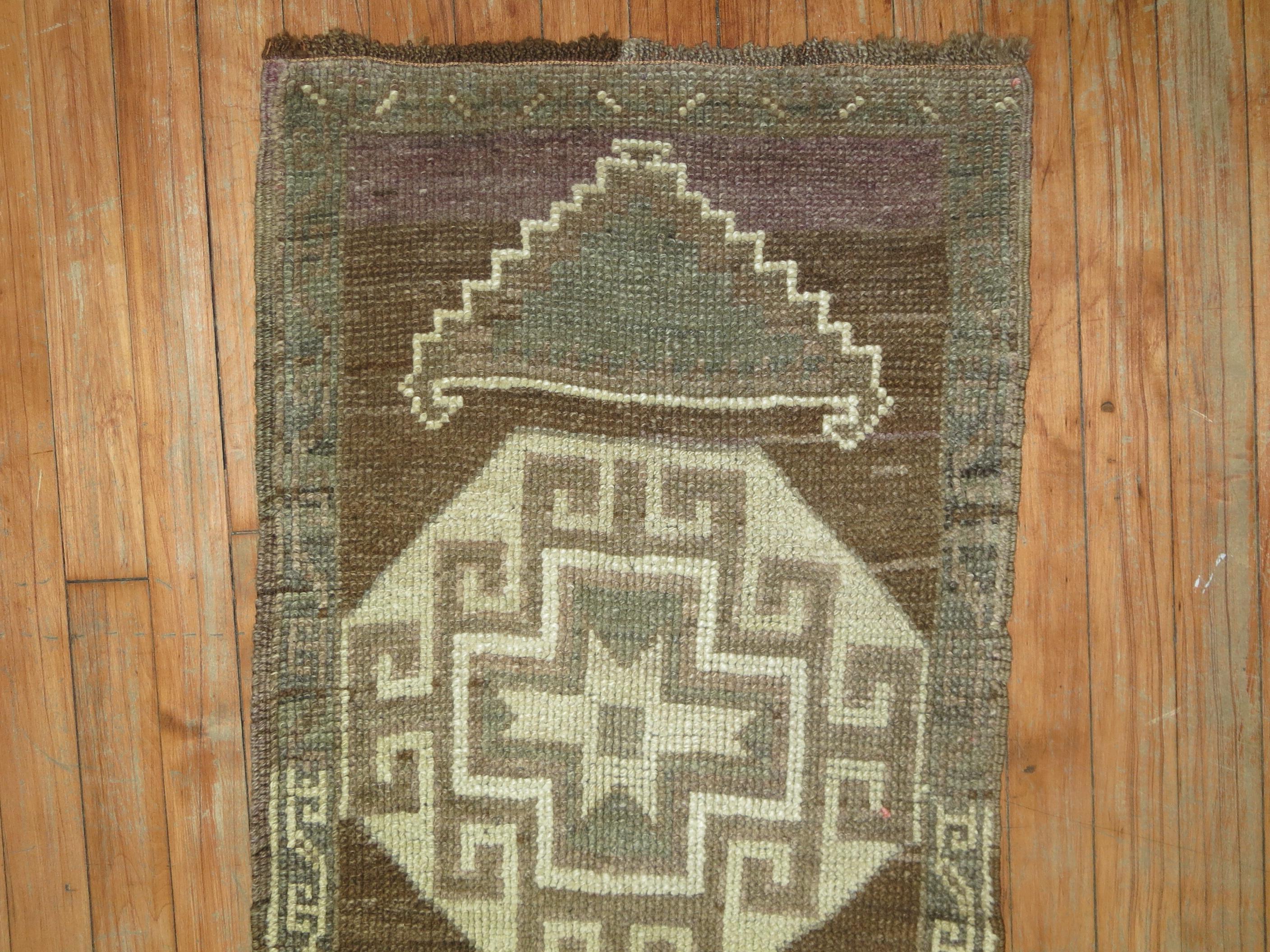 Turkish Tribal Rug Mat In Excellent Condition In New York, NY