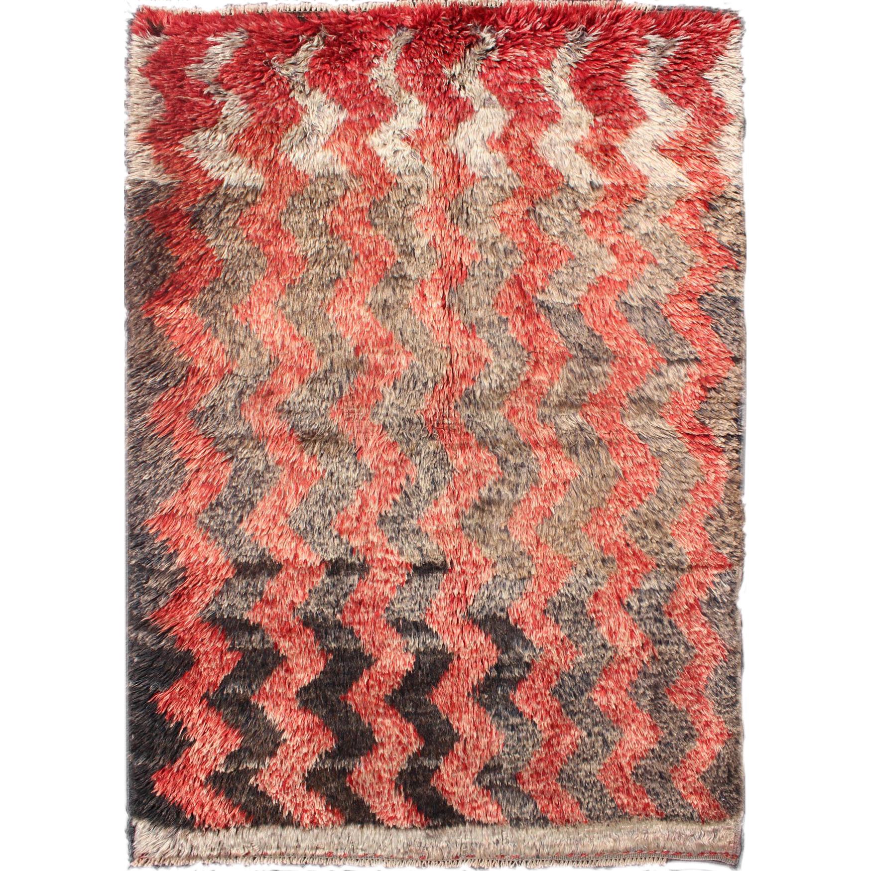 Turkish Tulu Carpet with Zig-Zag Stripe Pattern in Gray, Charcoal and Red