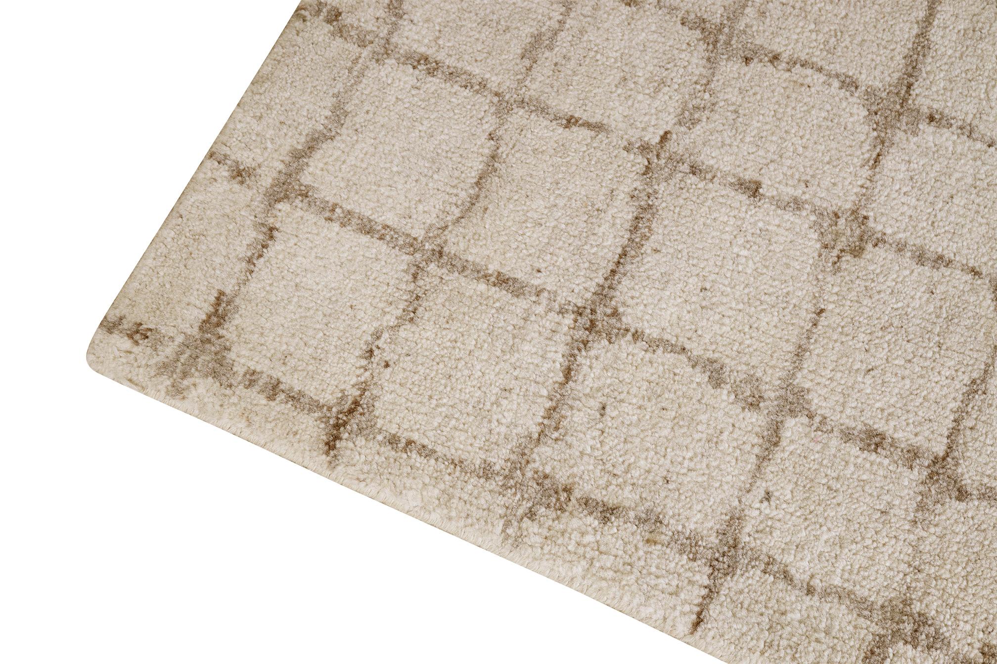 Organic Modern Turkish Tulu Wool Rug in Neutral Grid Pattern For Sale