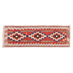 Tapis de couloir Kilim turc USHAK